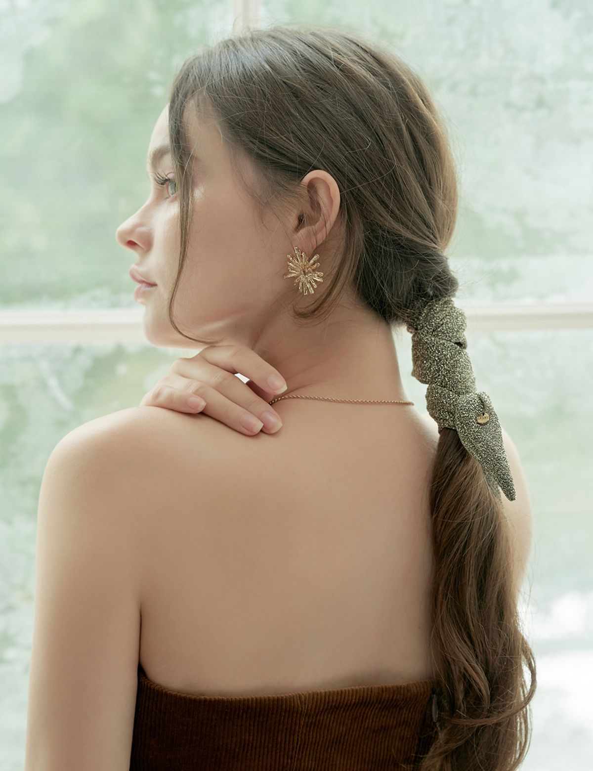 베스티(BESTY) 벨라 샤인 웨이브 헤어포니 (Bella Shine Wave Hair Pony)
