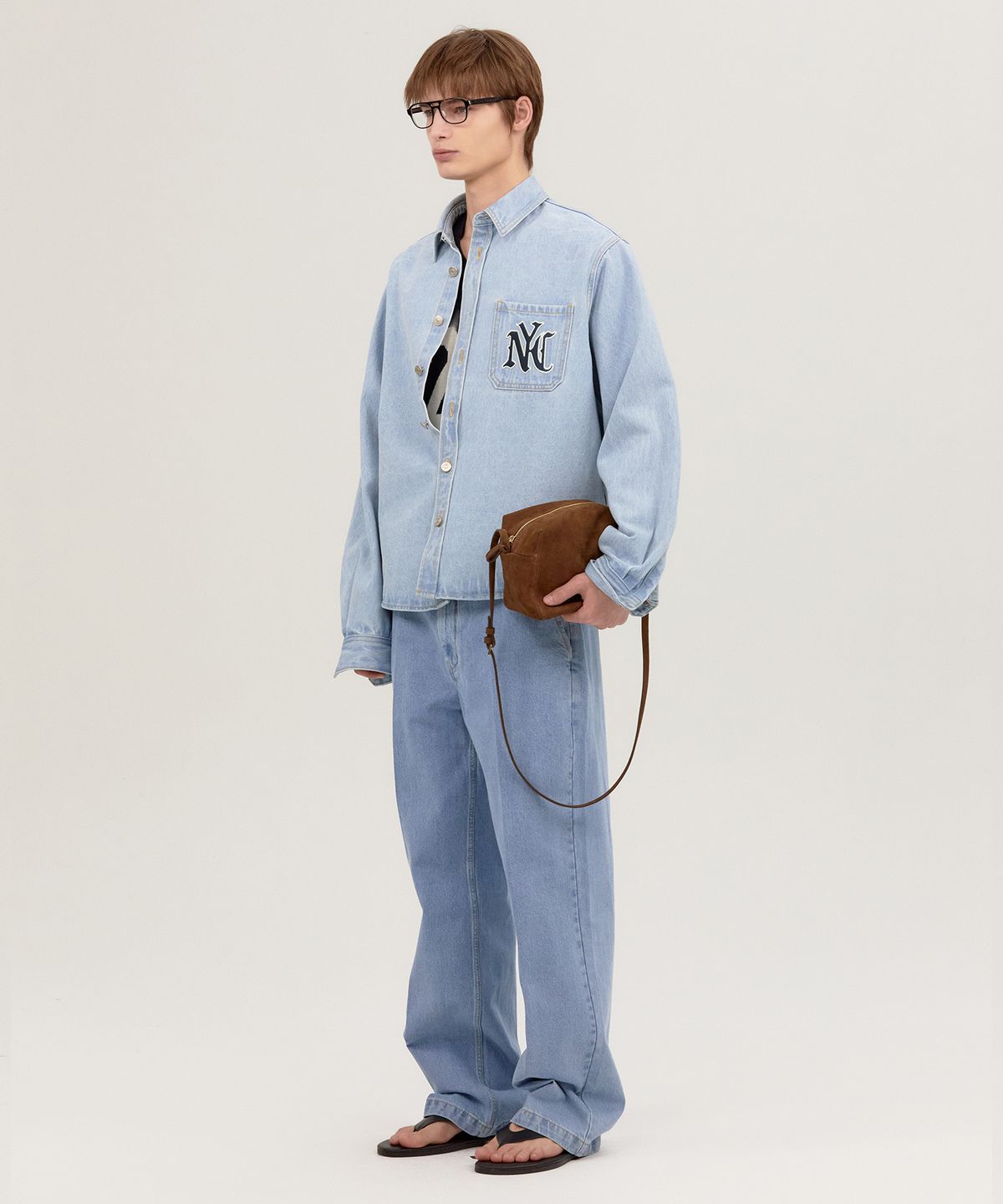 노앙(NOHANT) SUEDE PICNIC BAG BROWN