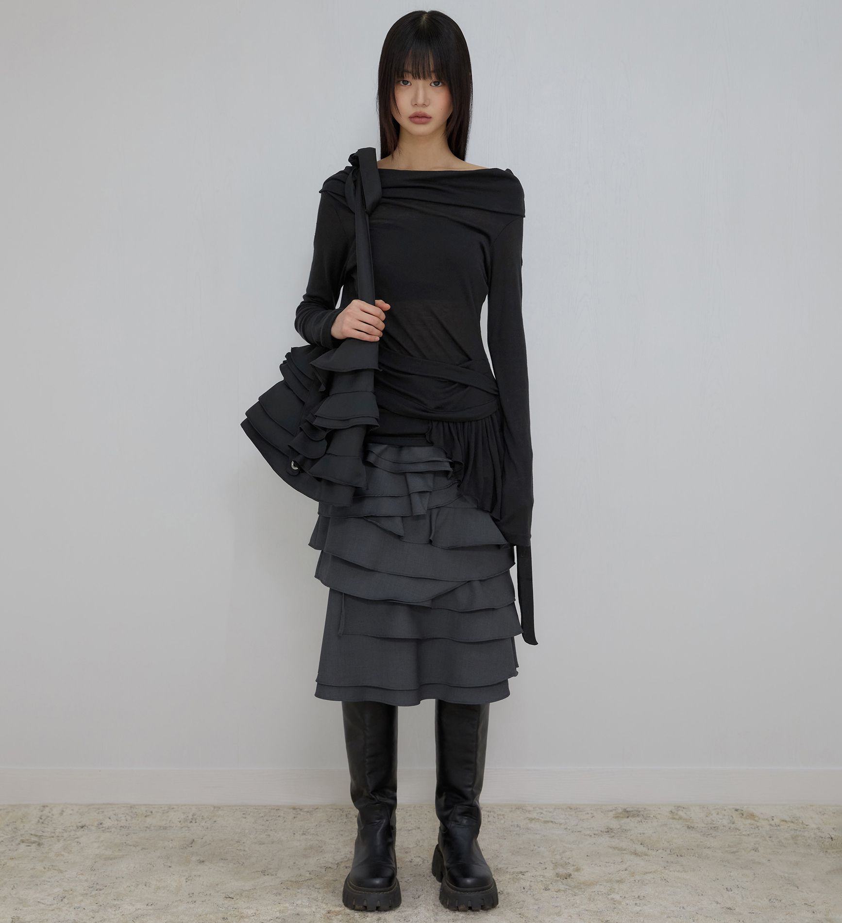 [FLARE UP]★25SS★韓国人気★Faye Frill Midi Skirt MUSINSA | FLAREUP Faye Frill Midi Skirt (FL-246_Charcoal)