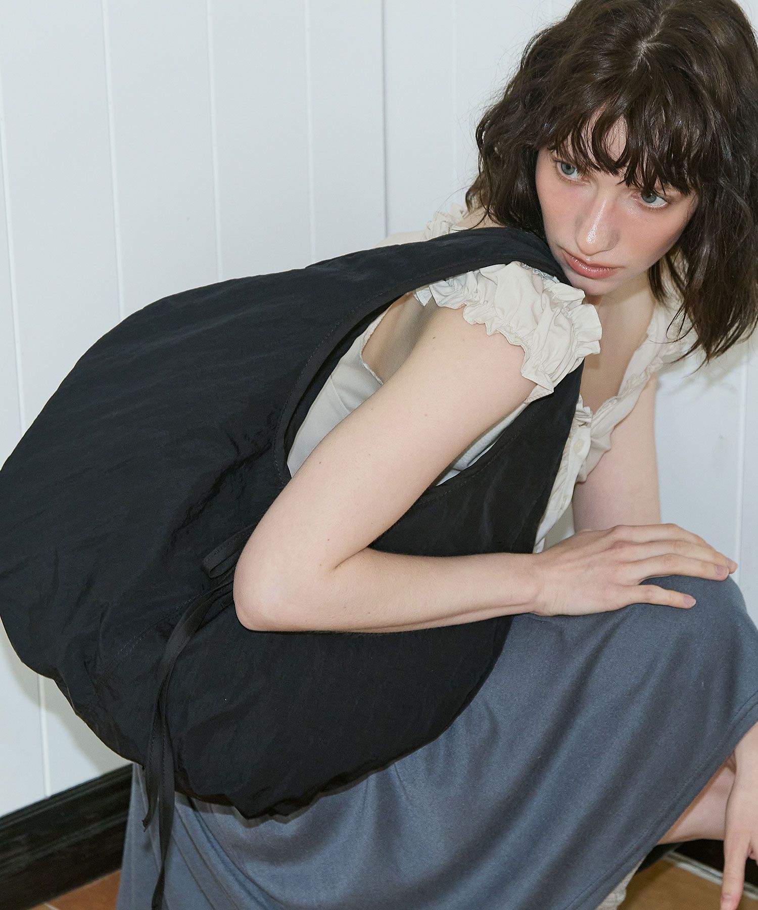 韓国商品/OTIE Plumpy hobo bag MUSINSA | OTIE Plumpy Hobo Bag [Black]