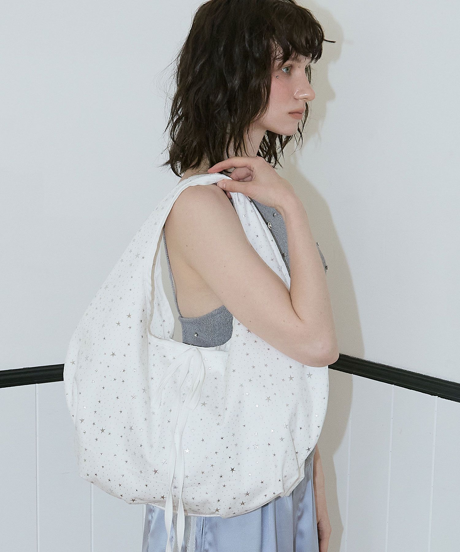 韓国商品/OTIE Plumpy hobo bag MUSINSA公式 | OTIE Plumpy Hobo Bag [Black]