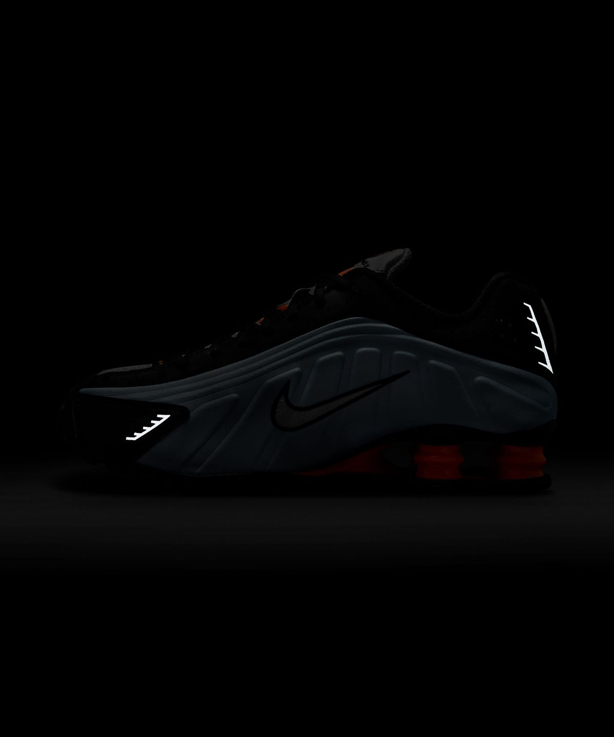 나이키(NIKE) 샥스 R4 W - 블루 틴트:토탈 오렌지:블랙:메탈릭 실버 / AR3565-401