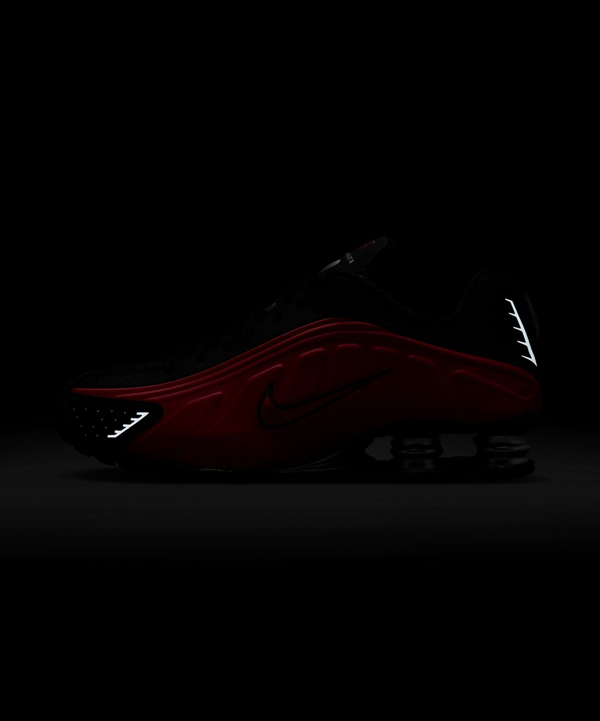 나이키(NIKE) 샥스 R4 M - 유니버시티 레드:블랙:메탈릭 실버 / HQ1988-600