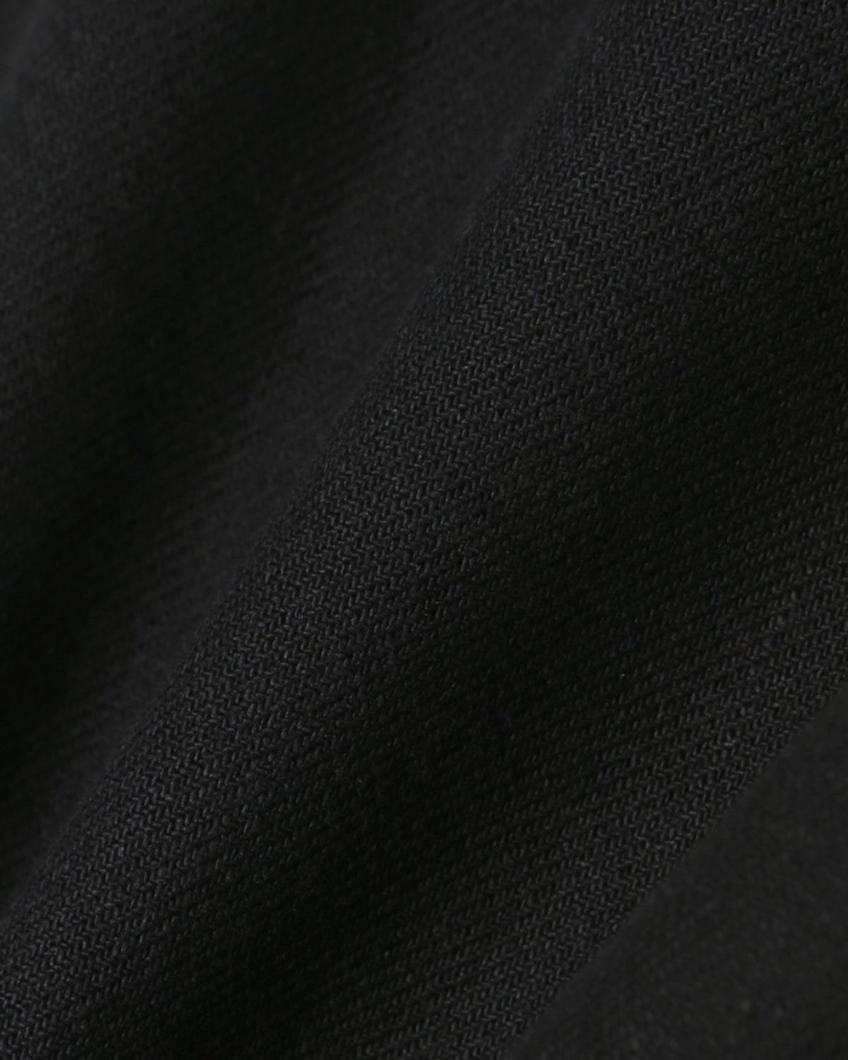 비슬로우(BESLOW) LINEN BLENDED EASY PANTS BLACK