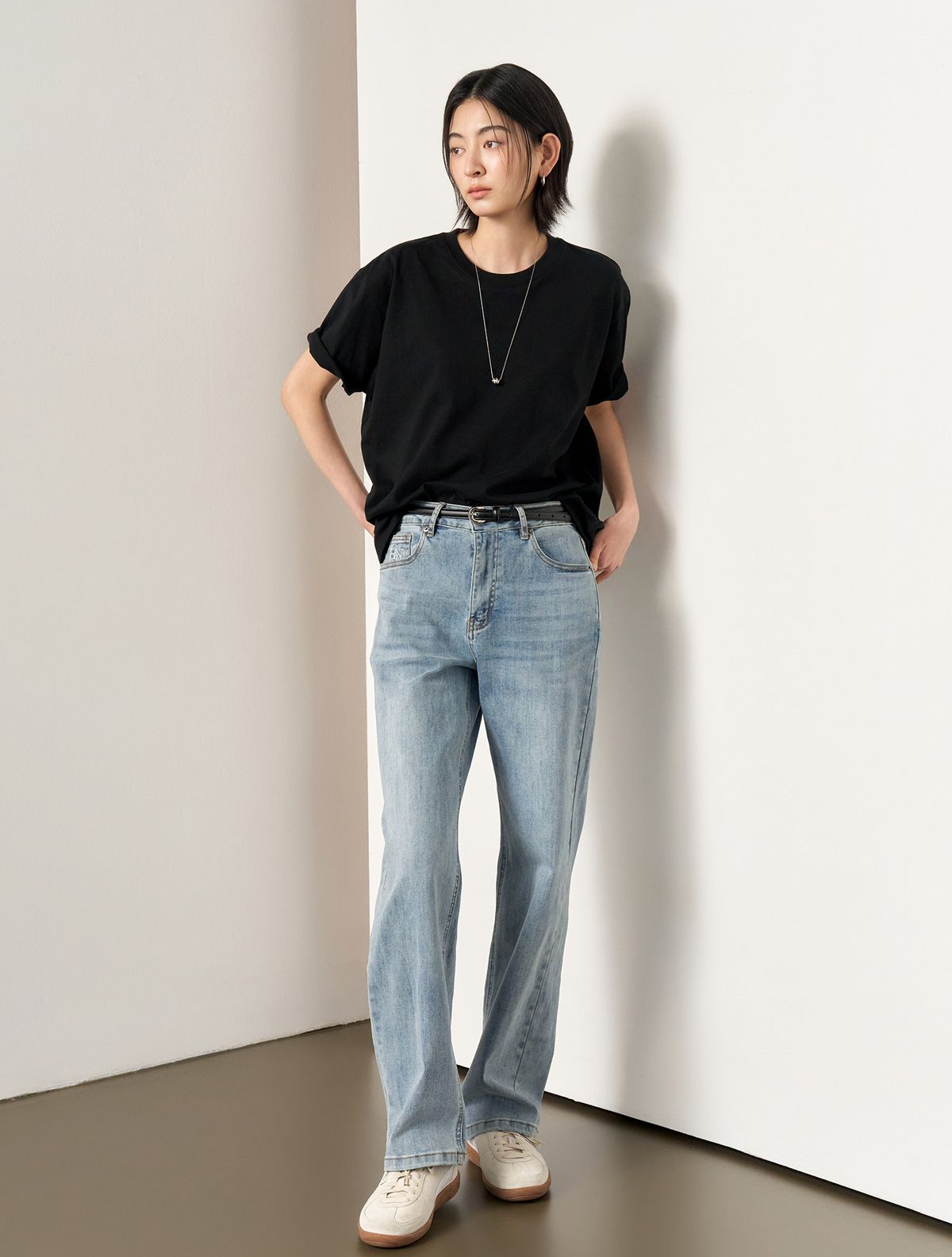 제너럴아이디어(GENERALIDEA) UNISEX 데일리 코튼 반팔티 [BLACK] / SBE2U01007