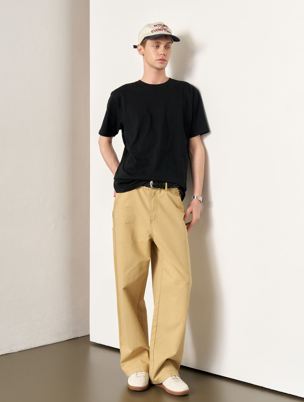 제너럴아이디어(GENERALIDEA) UNISEX 데일리 코튼 반팔티 [BLACK] / SBE2U01007
