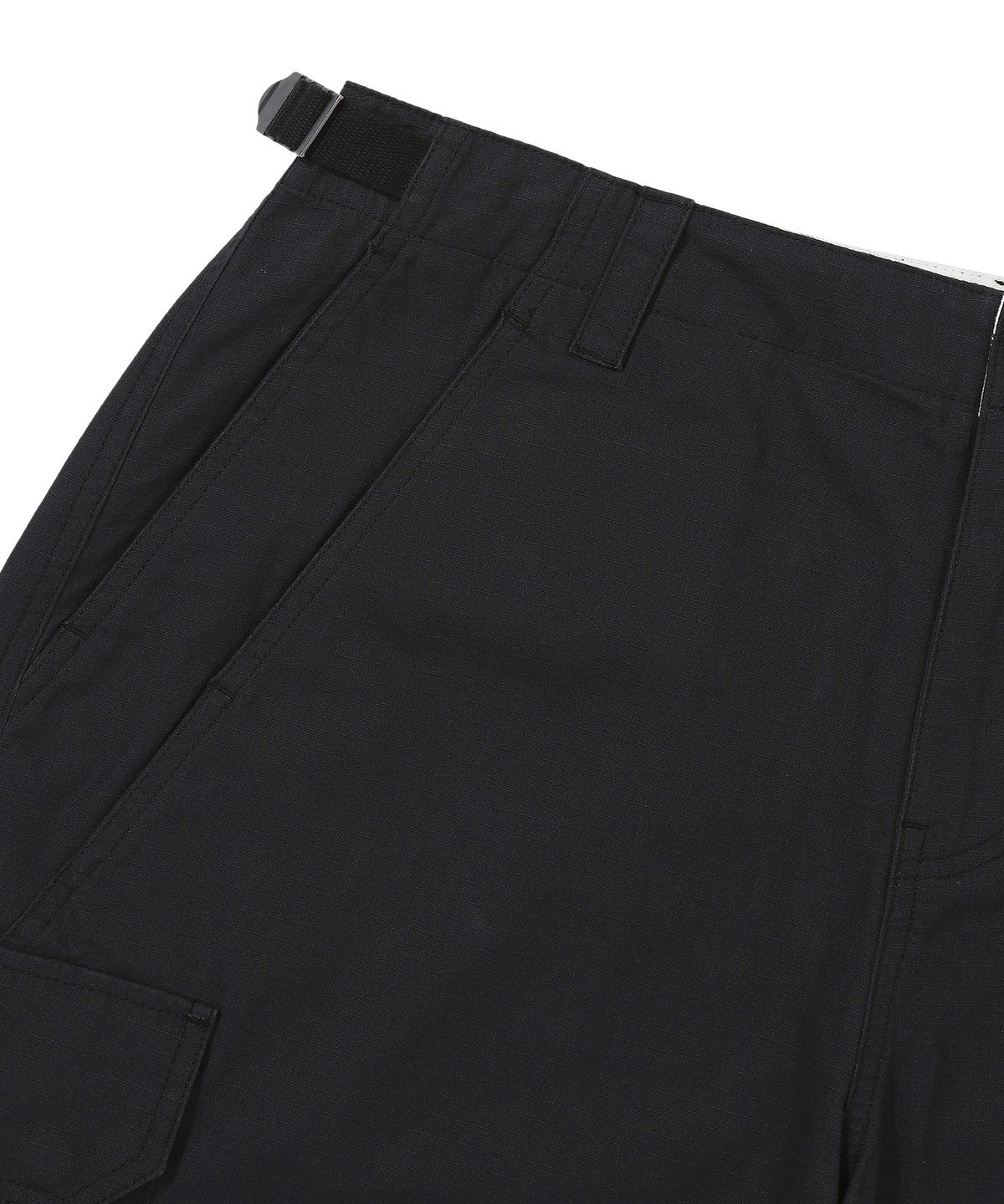 슈퍼드라이(SUPERDRY) 아웃포켓 카고 쇼츠 블랙