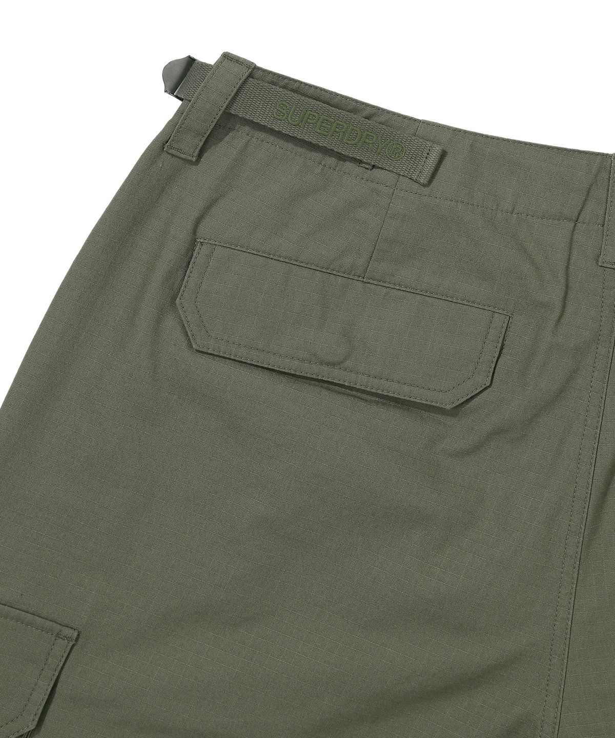 슈퍼드라이(SUPERDRY) 아웃포켓 카고 쇼츠 올리브