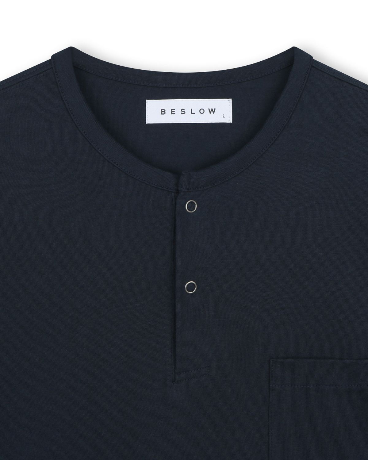 비슬로우(BESLOW) LOOSE FIT HENLEY NECK T-SHIRT NAVY
