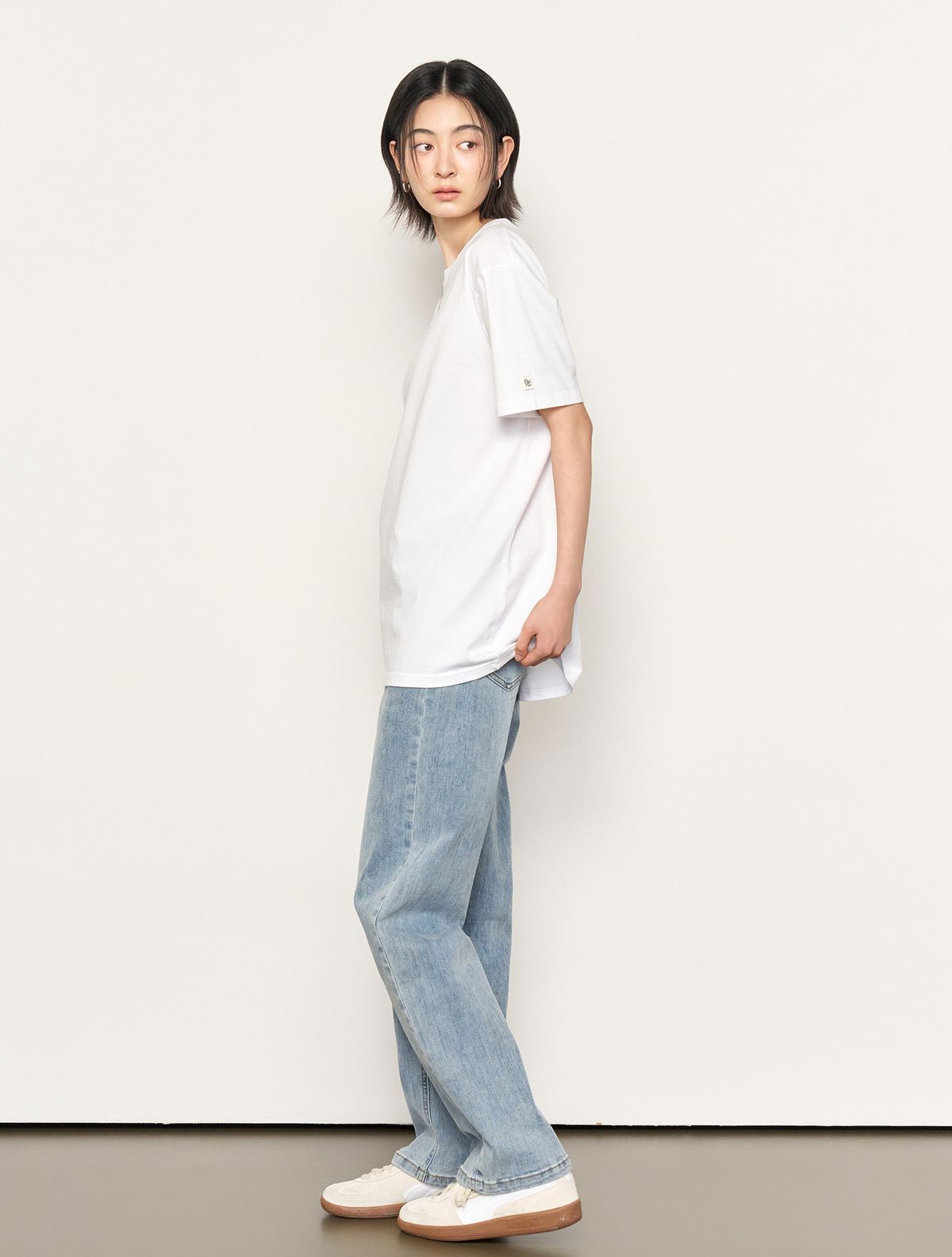 제너럴아이디어(GENERALIDEA) UNISEX 데일리 코튼 반팔티 [WHITE] / SBE2U01007