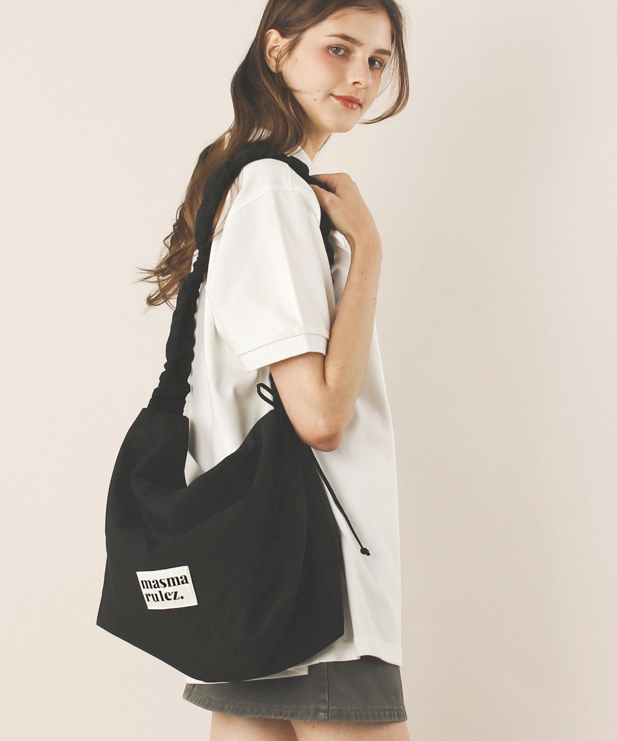 마스마룰즈(MASMARULEZ) Nylon 2way shirring hobo bag_Black