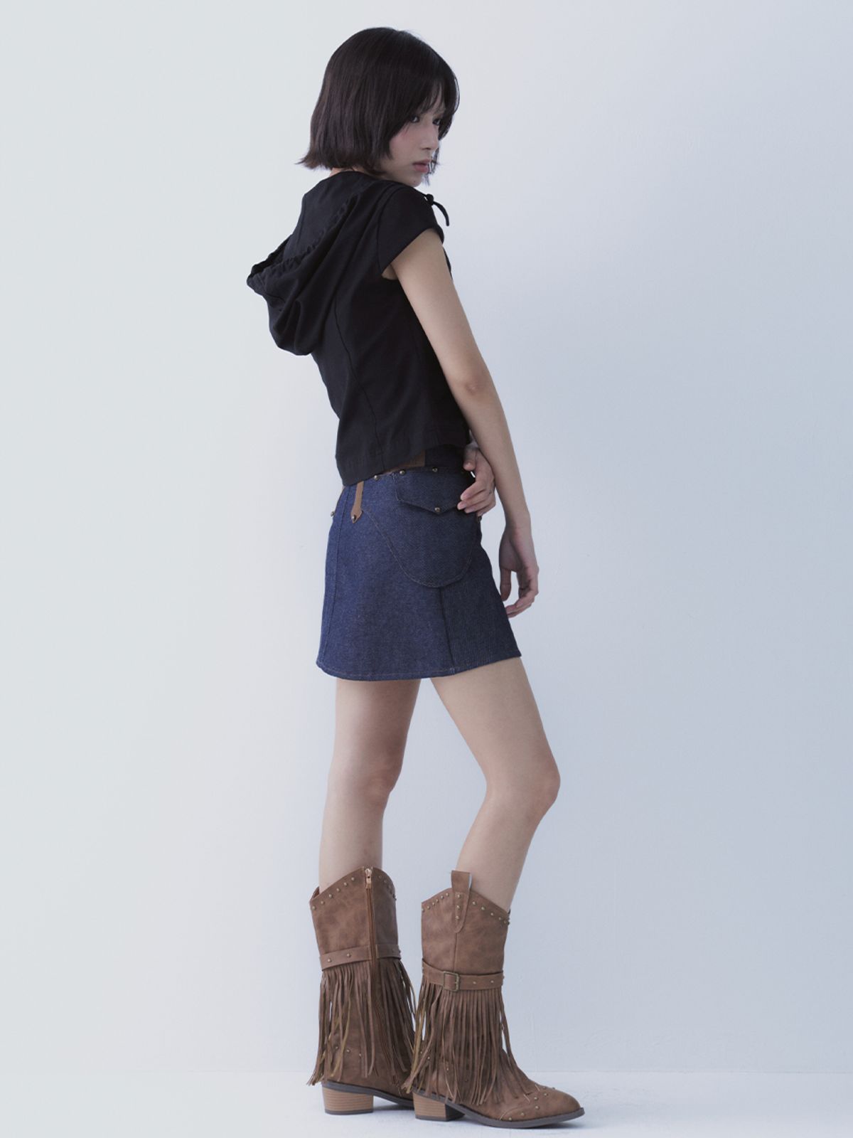 쎄쎄쎄(SETSETSET) BELTED INDIGO DENIM MINI SKIRT