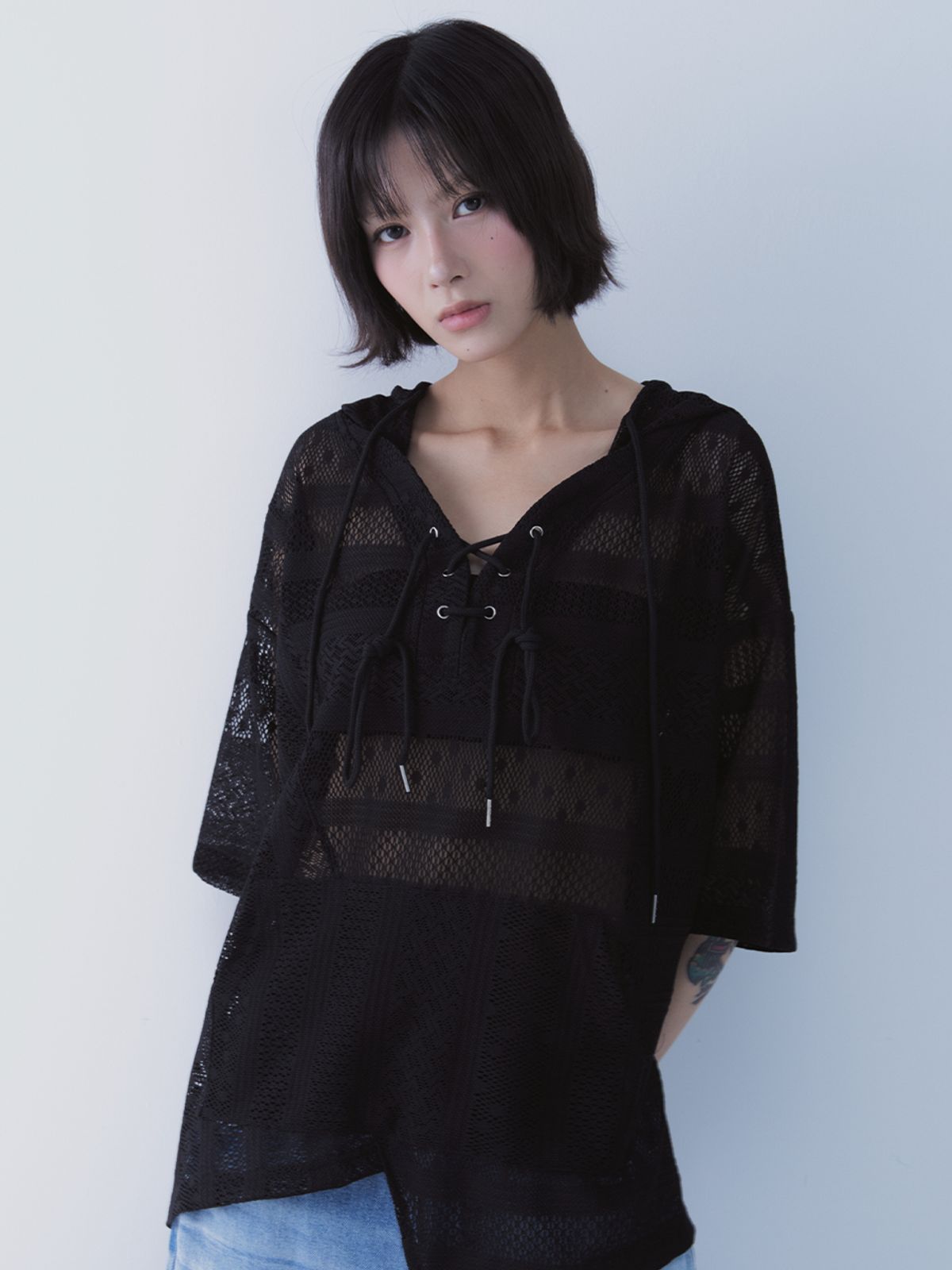 쎄쎄쎄(SETSETSET) BOHEMIAN LACE HOODIE BLACK