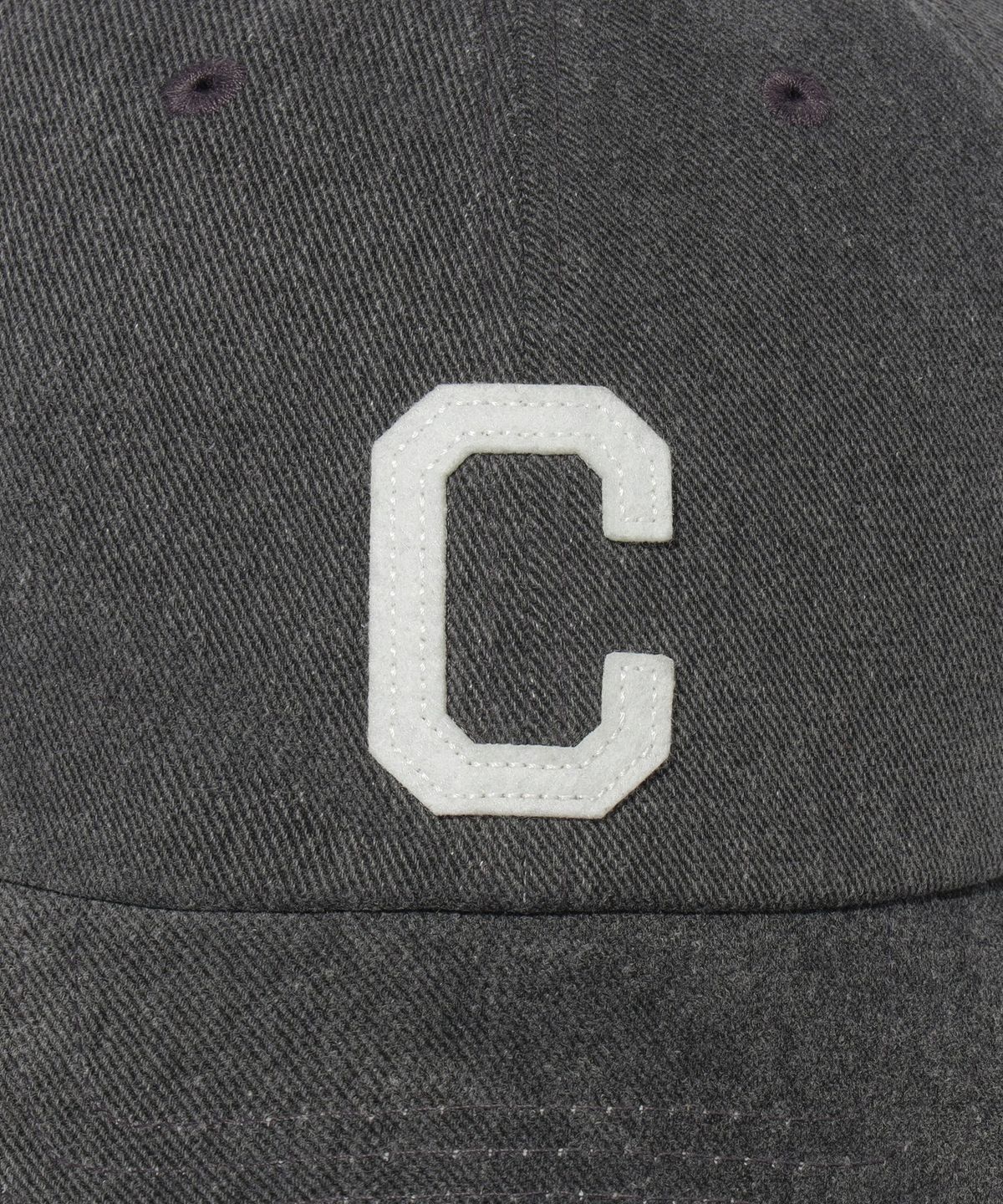 커버낫(COVERNAT) C로고 코지 핏 워싱 볼캡 Dark Gray