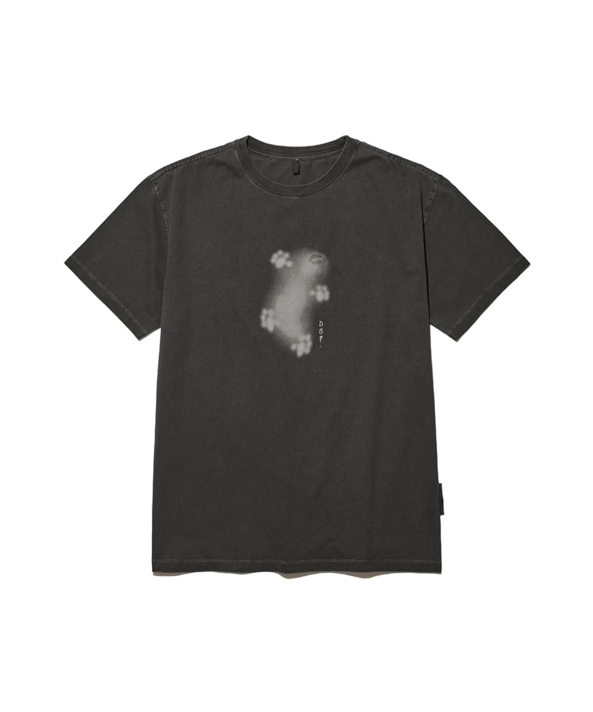 데프가먼츠(DEFGARMENTS) 피그 캣 브러쉬 티셔츠[2컬러]