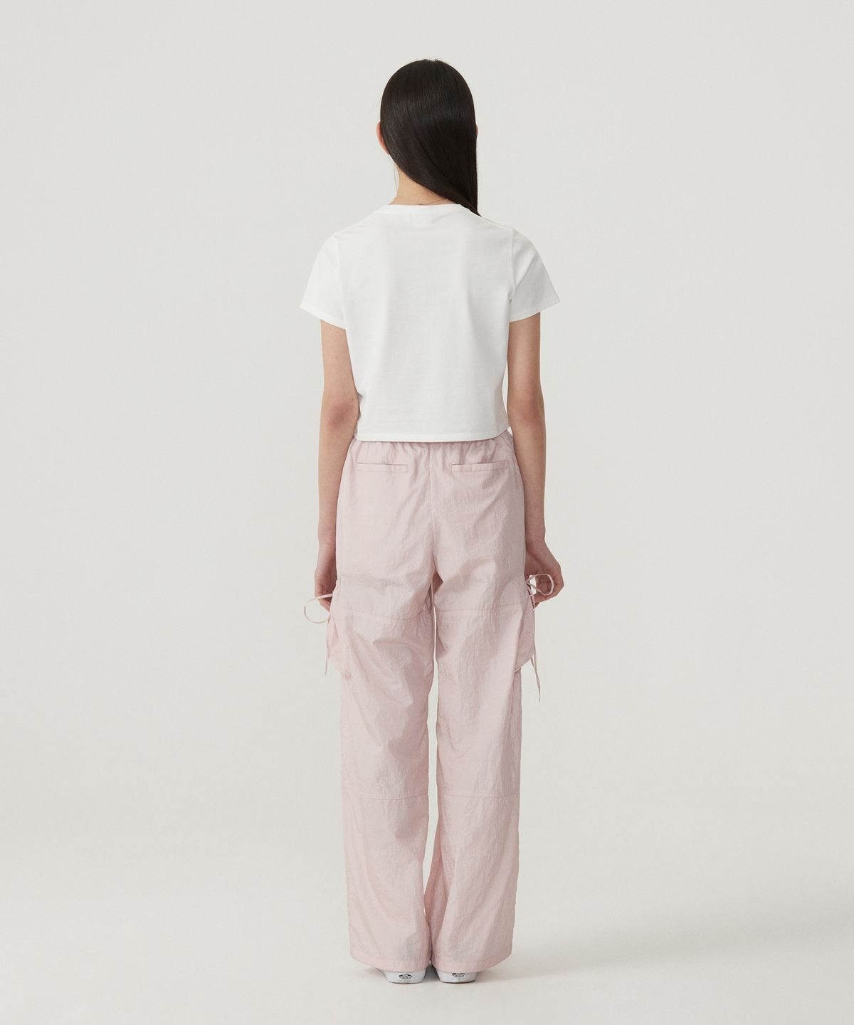 커버낫 우먼(COVERNAT WOMAN) 우먼 스트링 플루이드 카고 팬츠 Light Pink