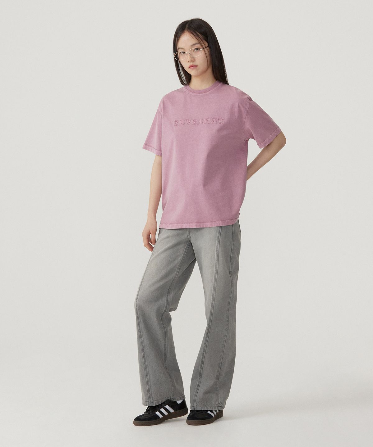 커버낫 우먼(COVERNAT WOMAN) 우먼 오버핏 피그먼트 쿠퍼로고 티셔츠 Magenta