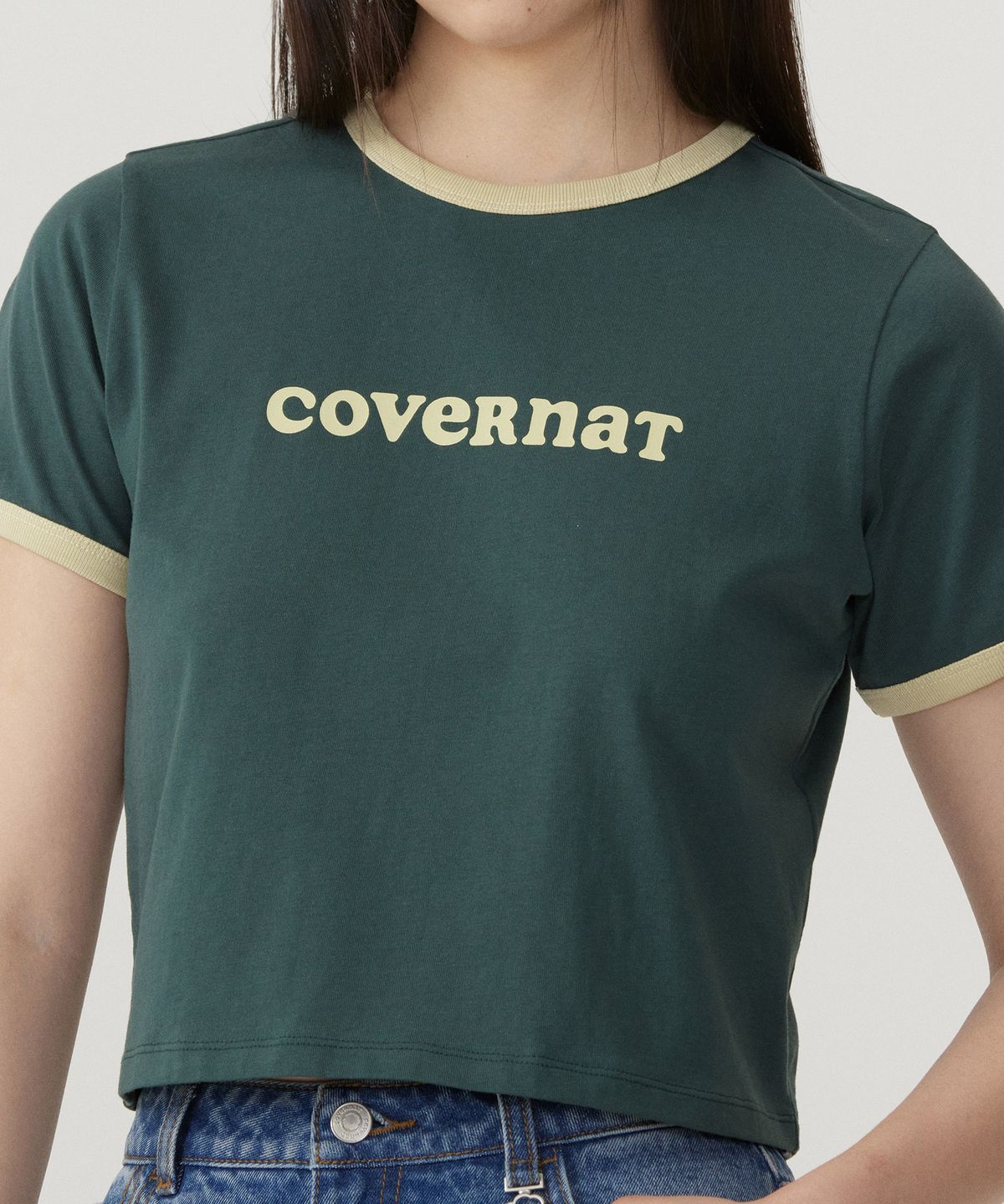 커버낫 우먼(COVERNAT WOMAN) 우먼 크롭 쿠퍼로고 링거 티셔츠 Green
