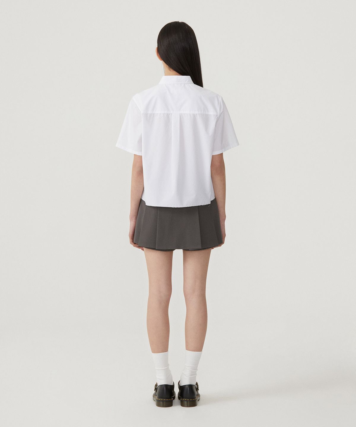 커버낫 우먼(COVERNAT WOMAN) 우먼 클로버하트 하프 셔츠 White
