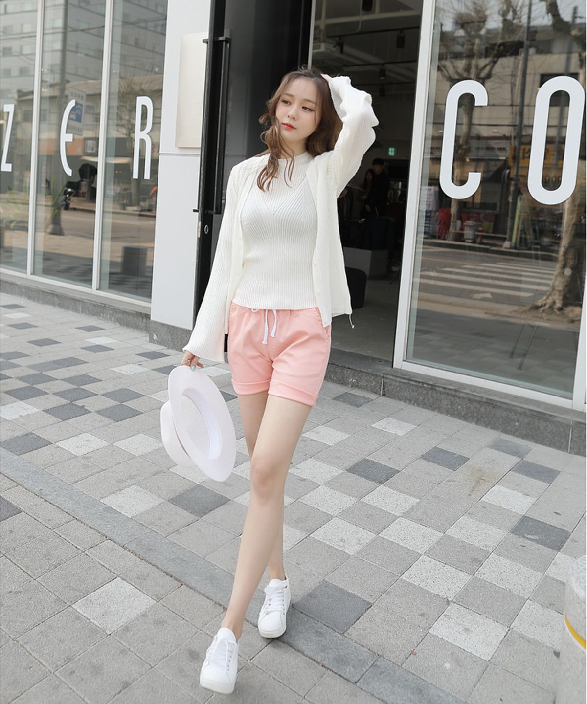 빼빼(BBAEBBAE) 핑크 4부 밴딩 반바지