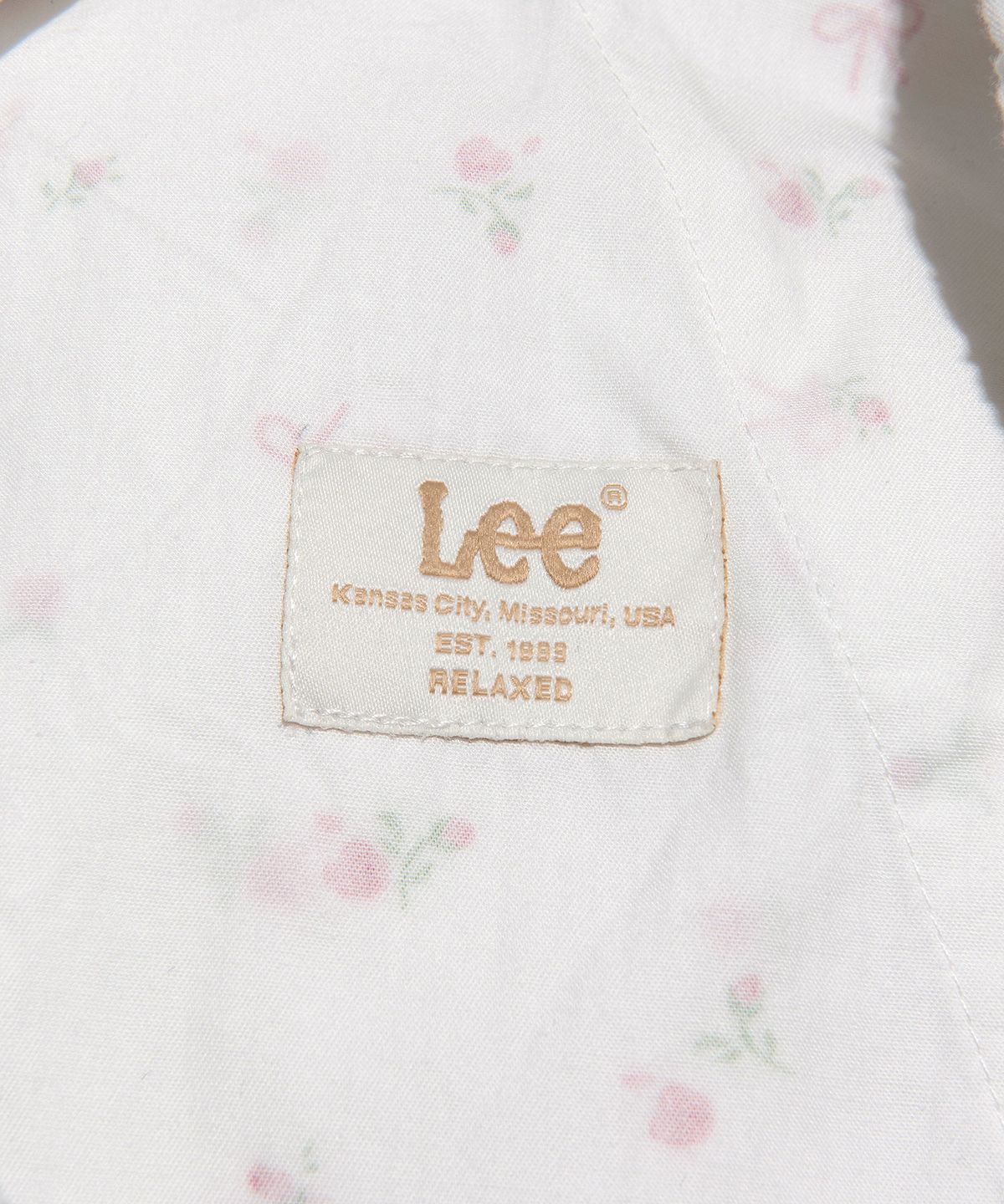 리(LEE) 우먼 플라워 패턴 파라슈트 팬츠 화이트