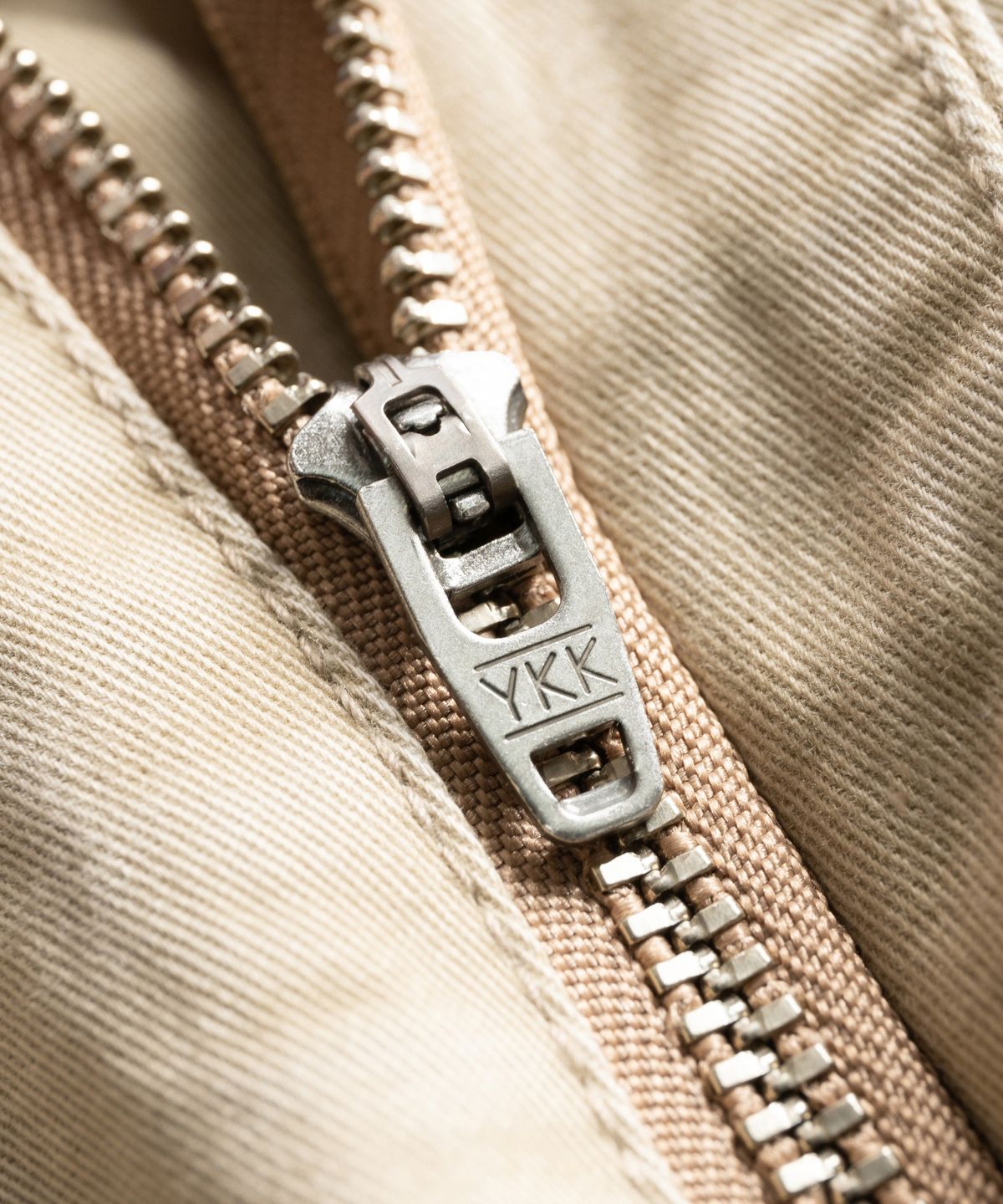 와일드 브릭스(WILD BRICKS) W23 CHINO PANTS (beige)