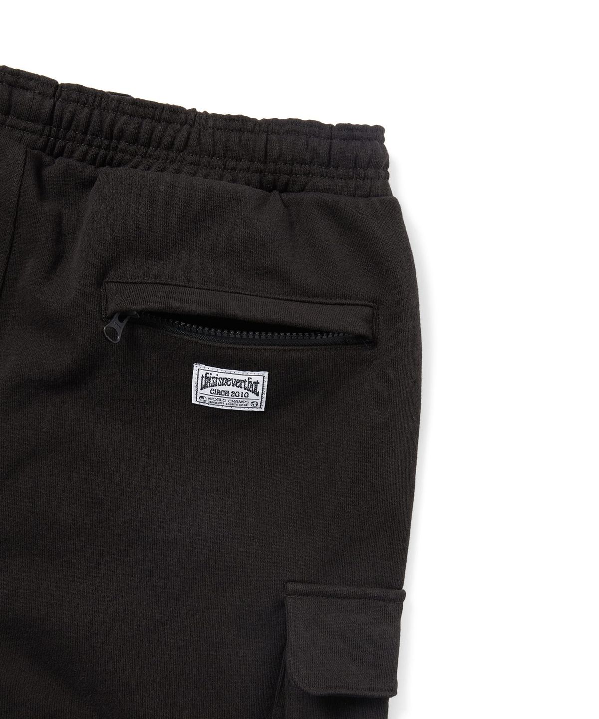 디스이즈네버댓(THISISNEVERTHAT) Cargo Sweatshort Off Black