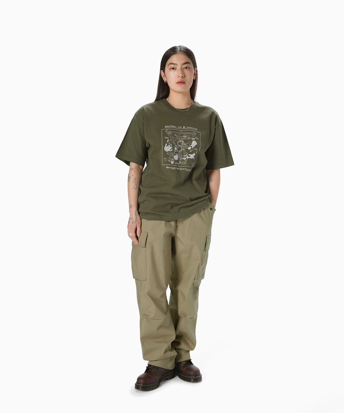 디스이즈네버댓(THISISNEVERTHAT) Confusing Basketball Tee Olive