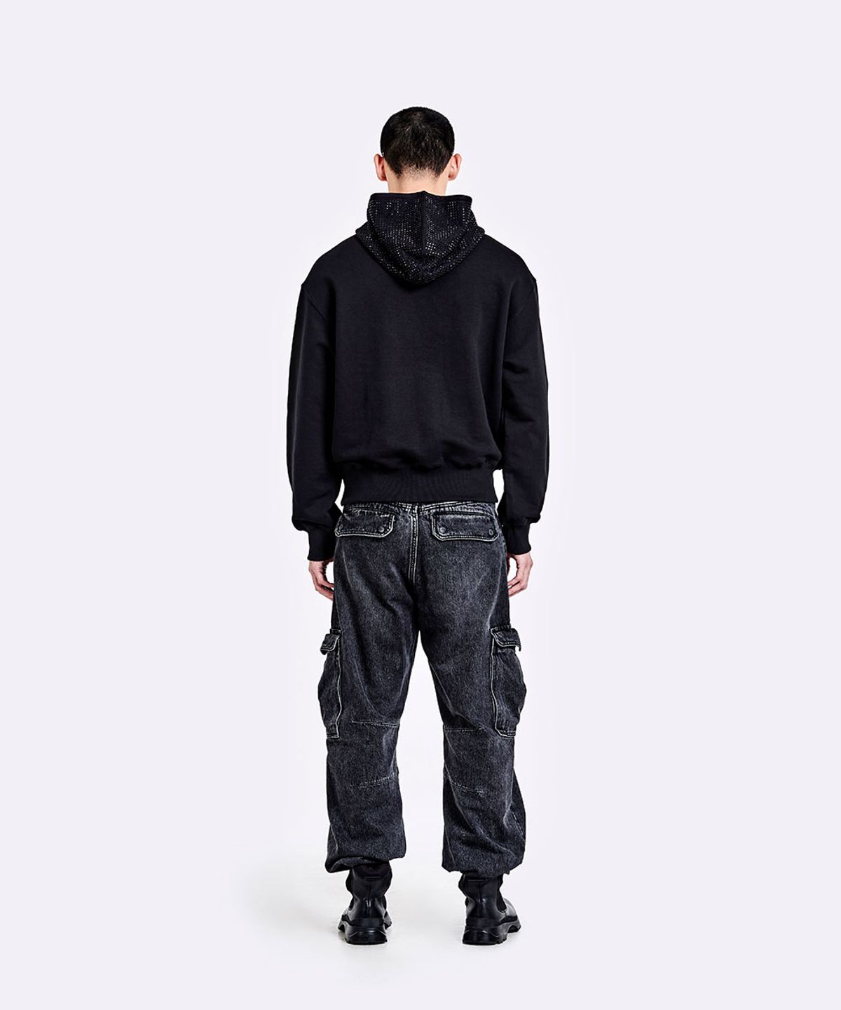 51퍼센트(51PERCENT) Rinestone Hoodie - Black