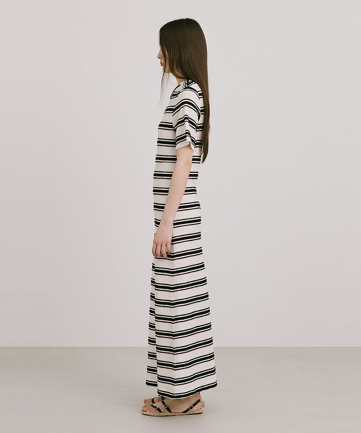 분더캄머(WNDERKAMMER) Stripe Jacquard Knit Dress_Cream(스트라이프 자카드 니트 원피스_크림)