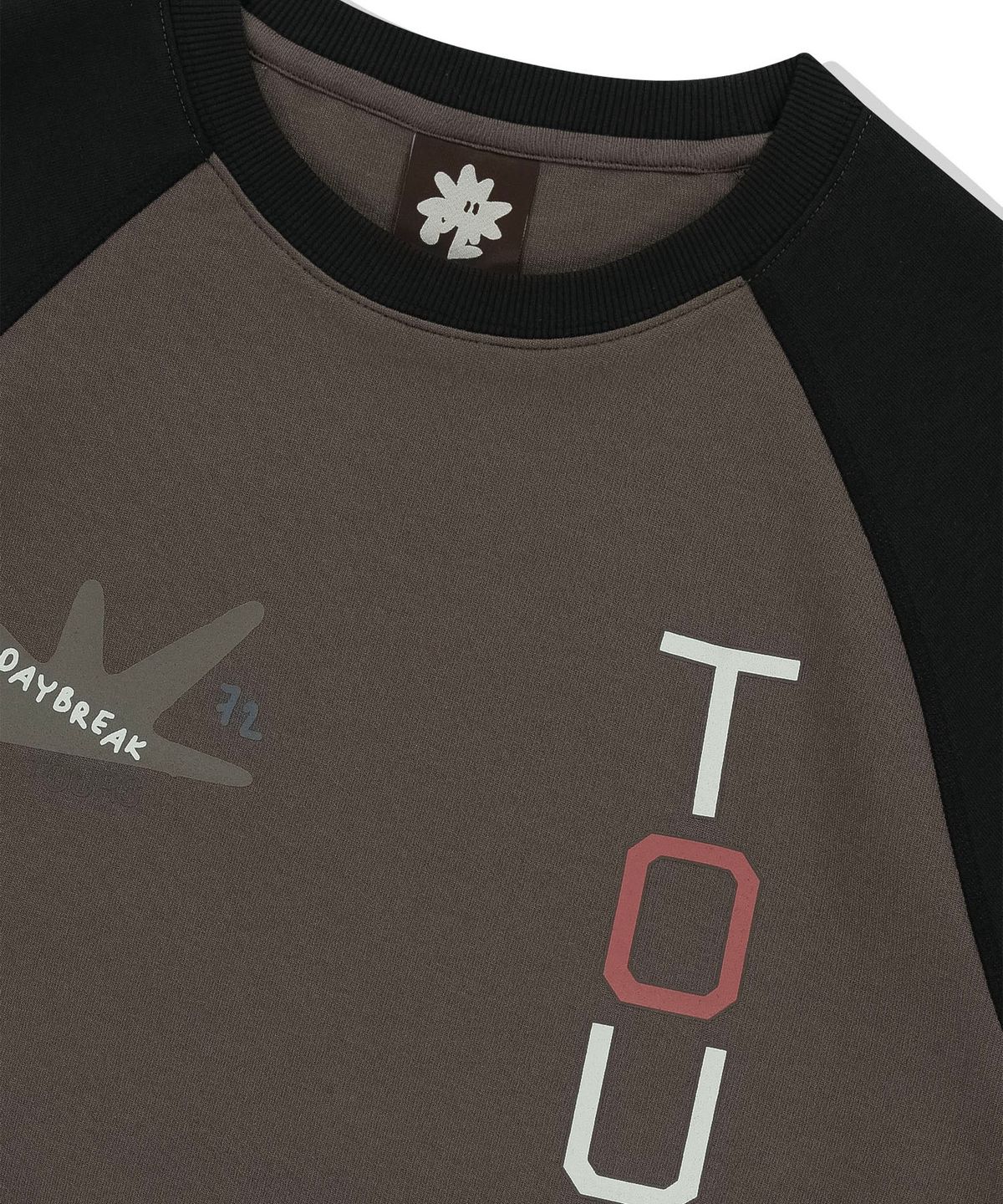 썬러브투어(SUNLOVETOUR) Doodle S/S Crewneck Sweatshirt Brown