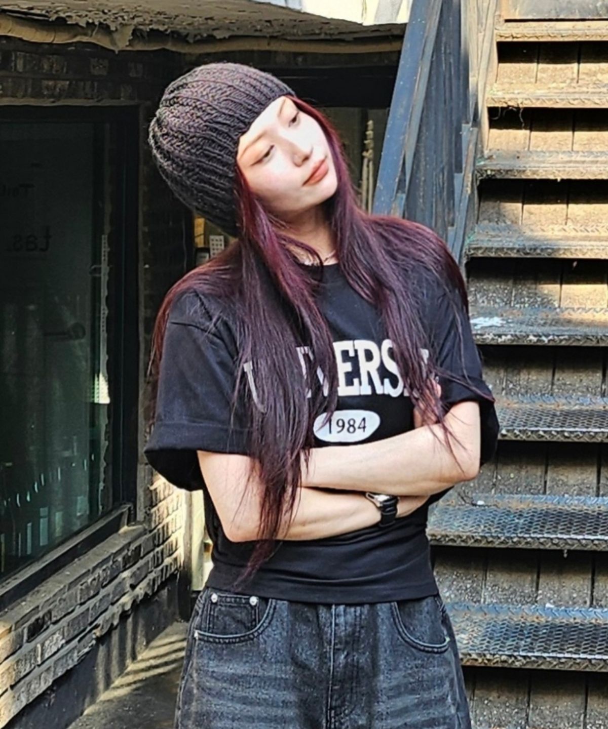 블론드나인(BLOND9) 크루넥 오버핏 유니버셜 반팔 티셔츠_블랙화이트