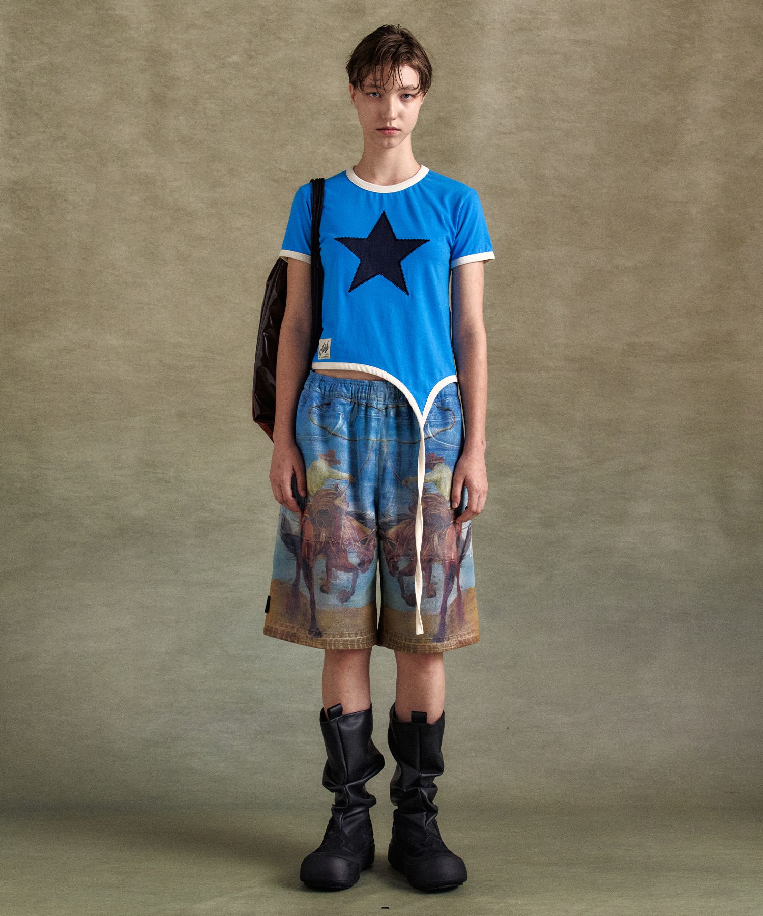 ■ANDERSSON BELL■ Unisex double layer printed mesh shorts a UNISEX DOUBLE LAYER PRINT MESH SHORTS apa819u(BLUE
