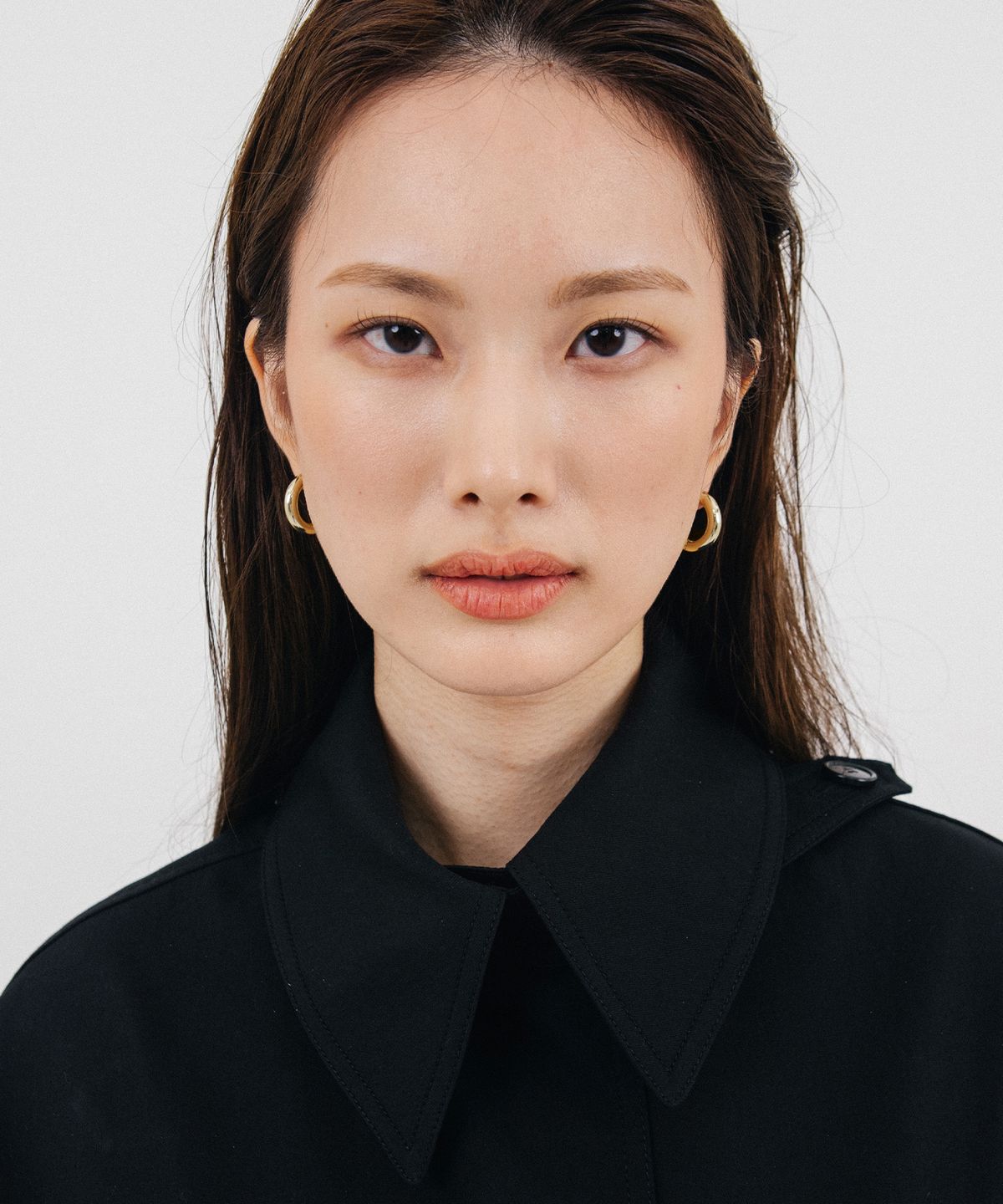 태싯(TACIT) Lowkey hoop earring gold