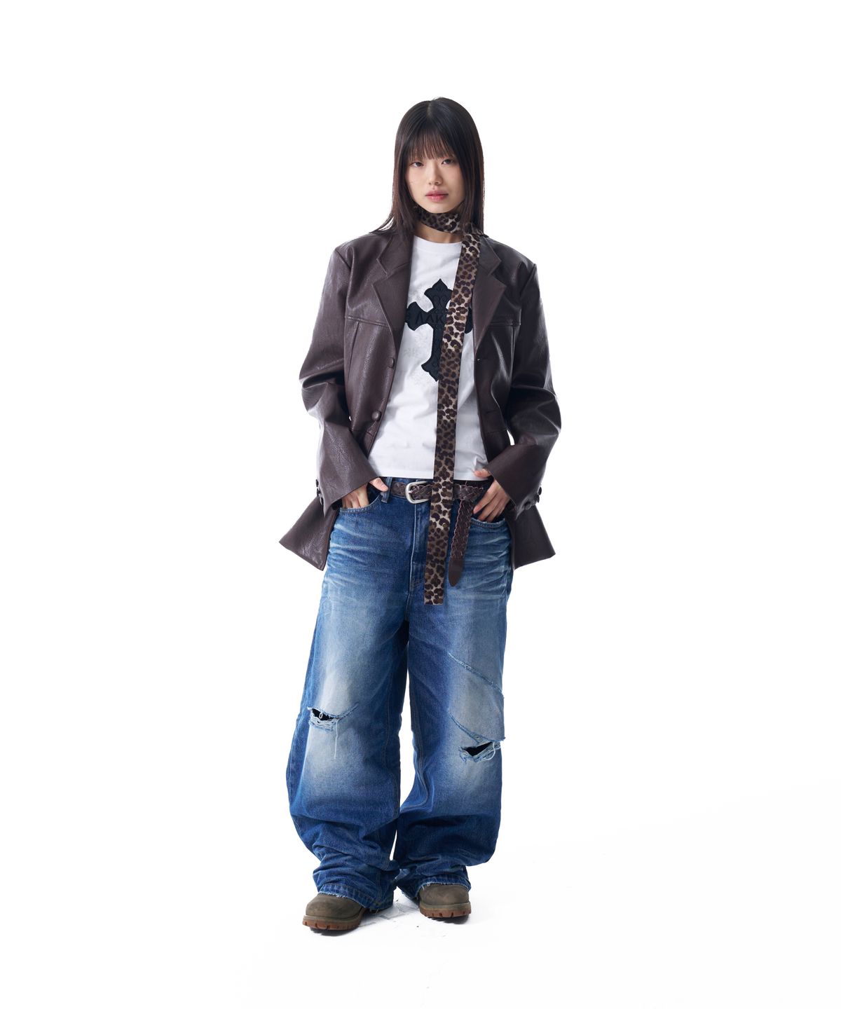아캄(AAKAM) VTG Embo Washed Denim Pants (Blue)