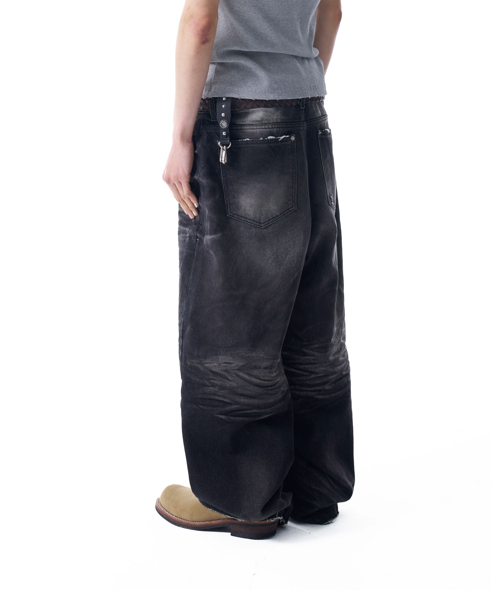 【AAKAM】VTG Embo Washed Denim Pants デニムパンツ★男女兼用 MUSINSA | AAKAM VTG Embo Washed Denim Pants (Black)