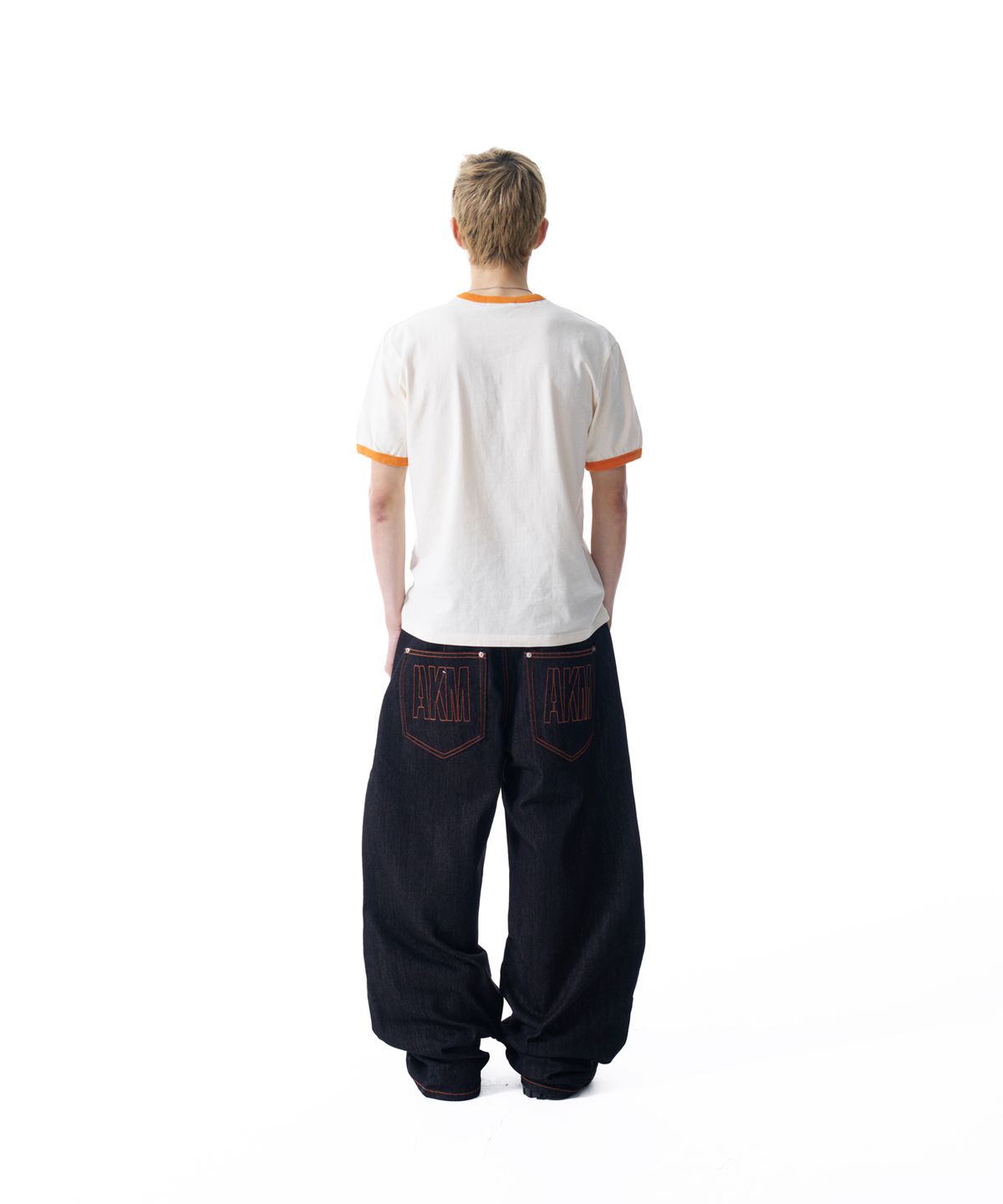 아캄(AAKAM) Stitched Denim Pants (Black)