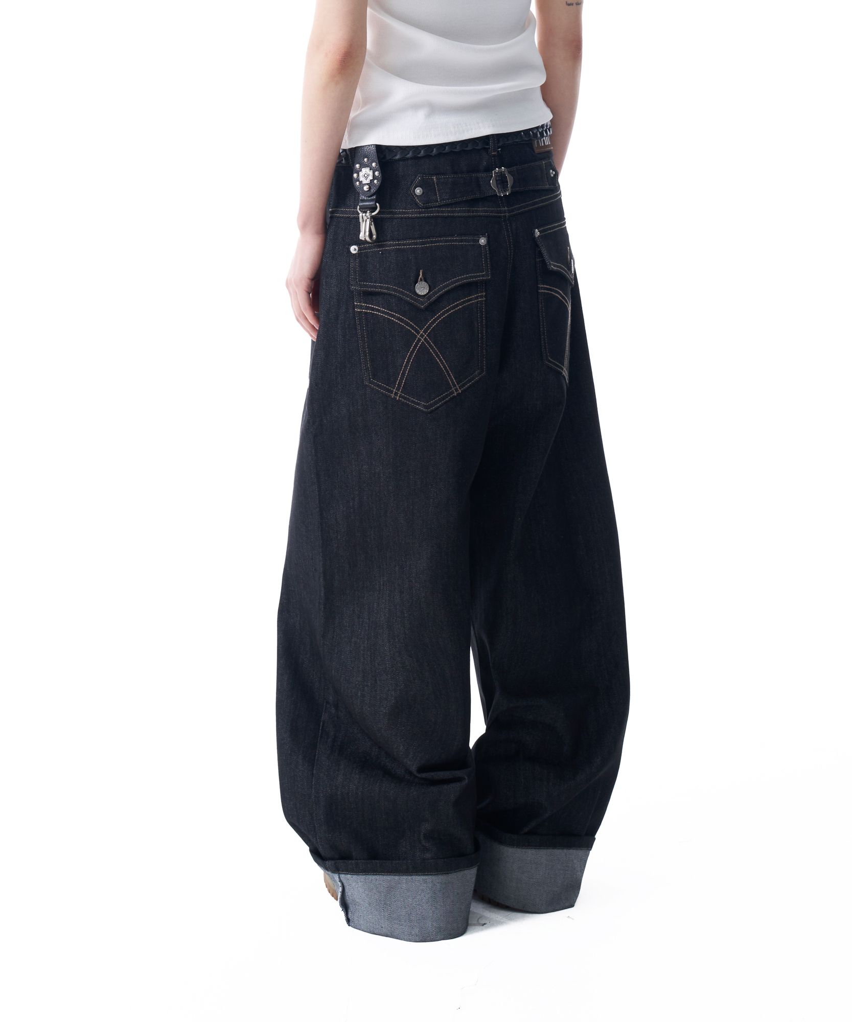 デニム・ジーパン AAKAM Cinch Back Denim Pants 2 Colors MUSINSA | AAKAM Cinch Back Denim Pants (Dark Blue)