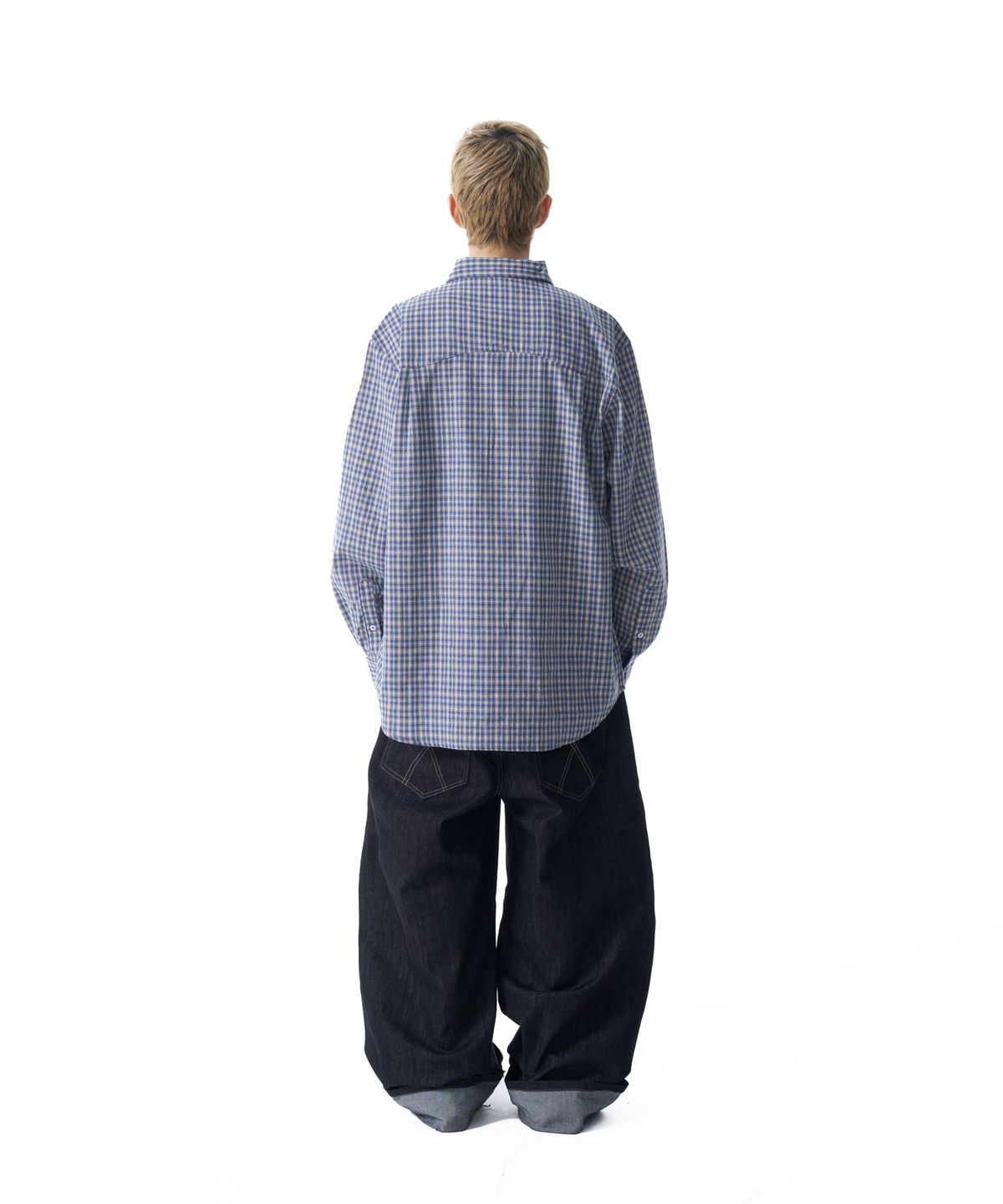 아캄(AAKAM) Cinch Back Denim Pants (Black)