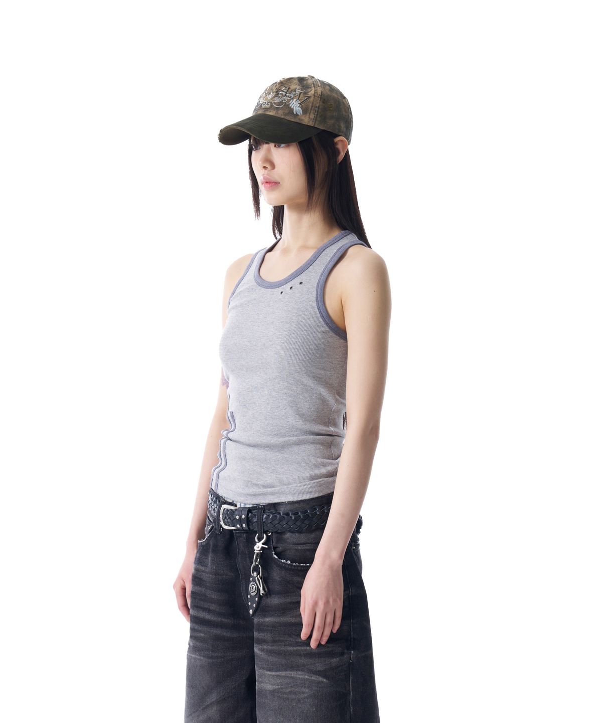 아캄(AAKAM) 3-Lined Eyelet Sleeveless (Gray)
