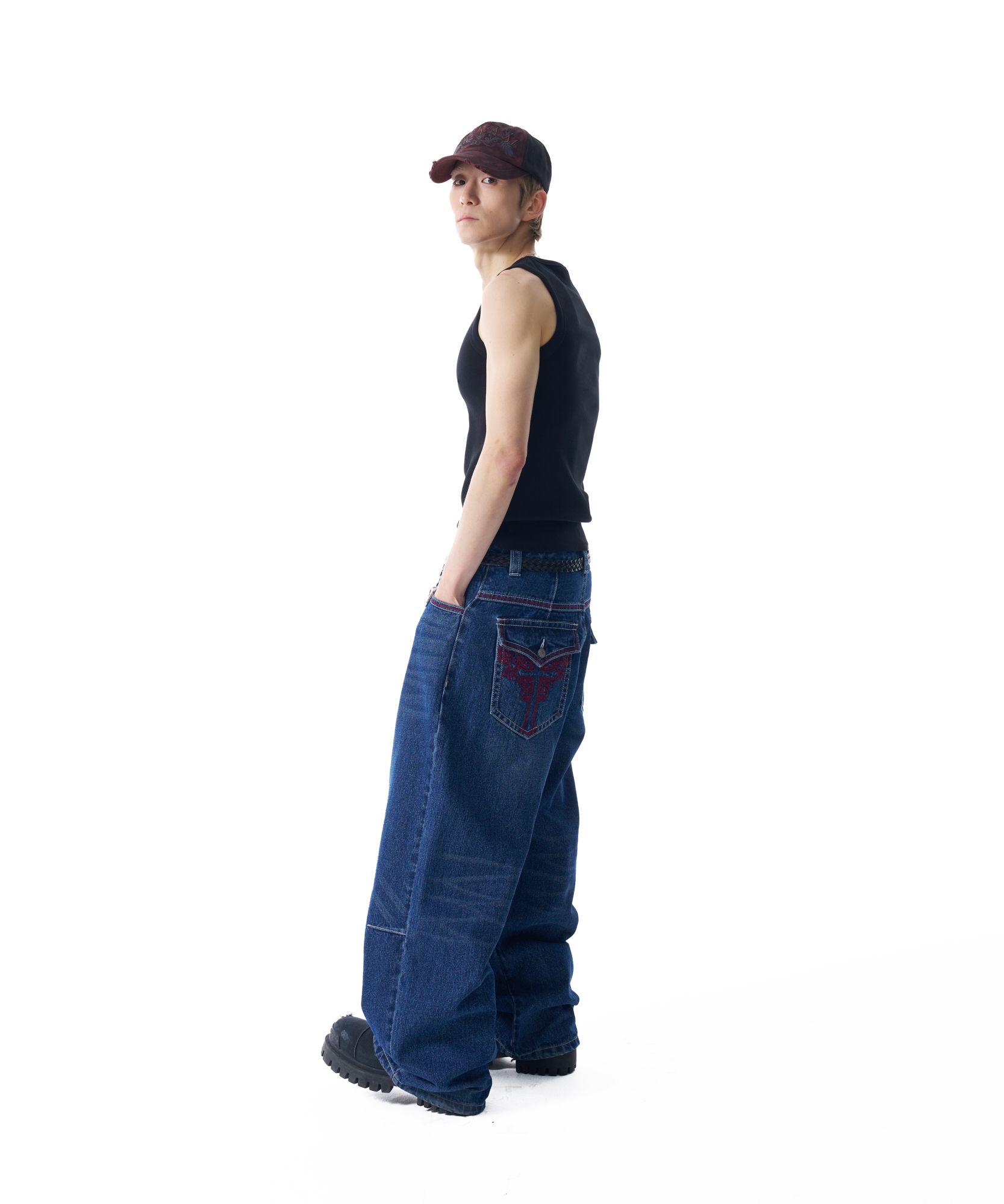 MUSINSA公式 | AAKAM AKM CROS2 Sleeveless (Black)