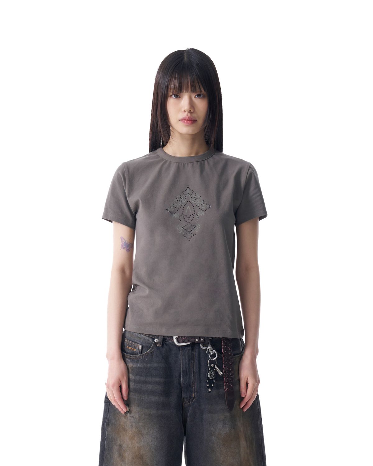 아캄(AAKAM) Studded CROS2 Half Top (Khaki)
