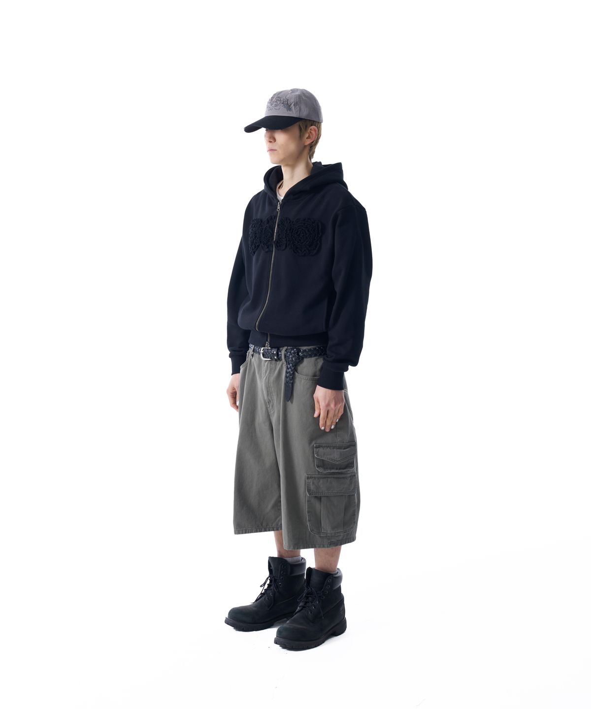 아캄(AAKAM) Cotton Bermuda Cargo Pants (Khaki)