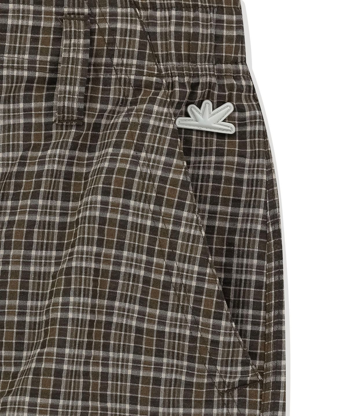 썬러브투어(SUNLOVETOUR) Field Cargo Shorts Brown