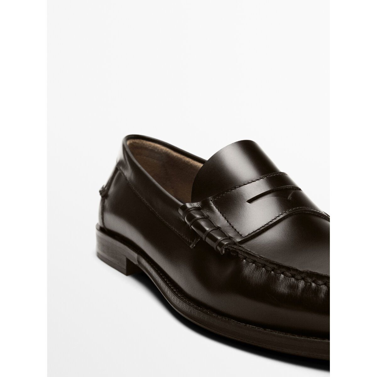 마시모두띠(MASSIMO DUTTI) 레더 페니 스트랩 로퍼