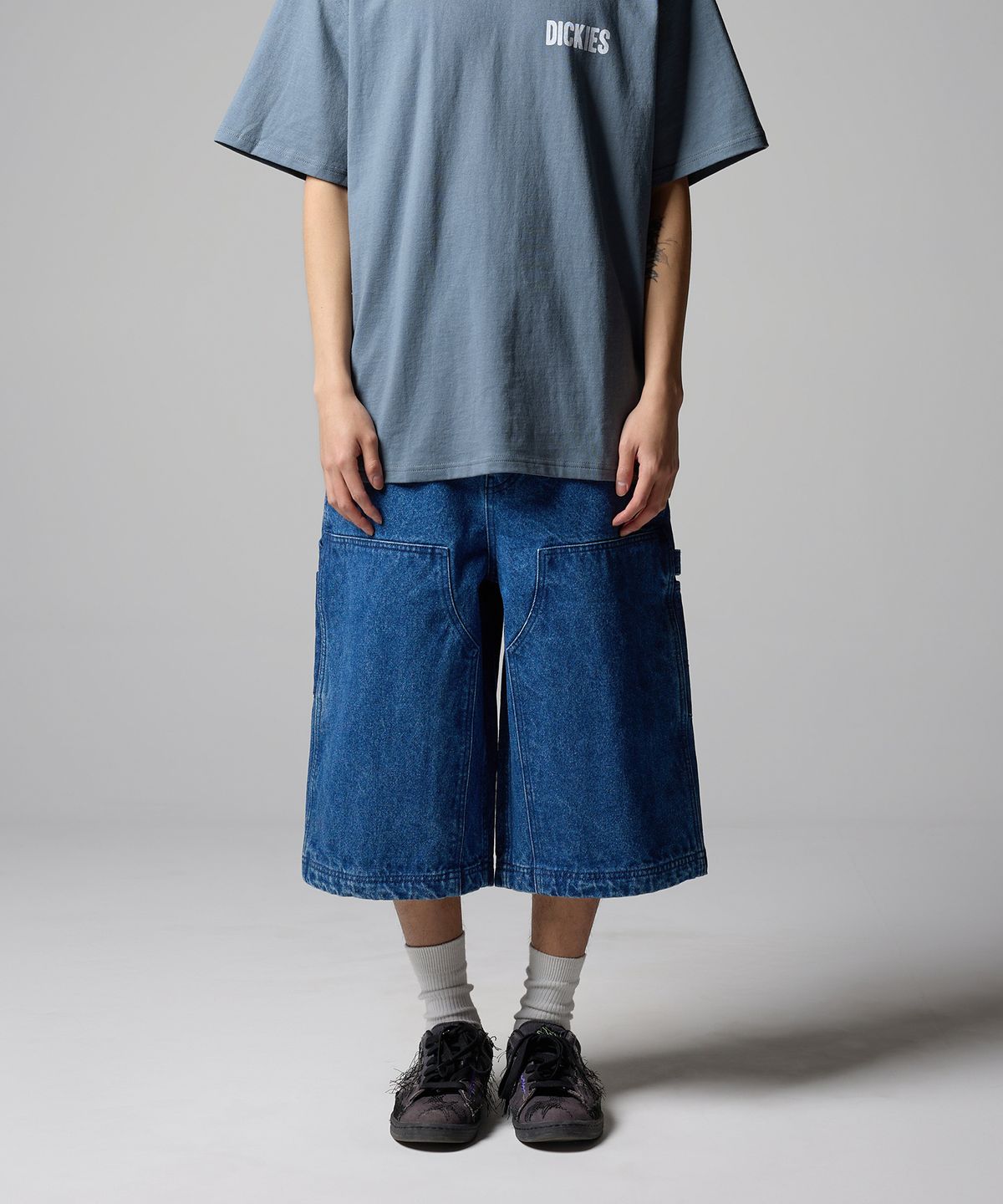 디키즈(DICKIES) 더블니 카펜터 데님 쇼츠 Medium Blue