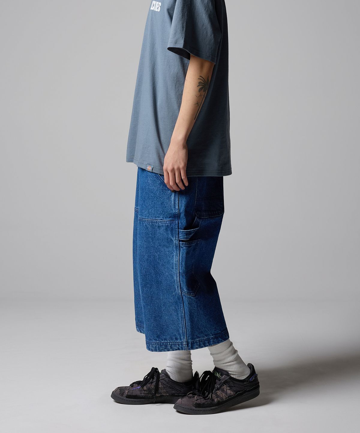 디키즈(DICKIES) 더블니 카펜터 데님 쇼츠 Medium Blue