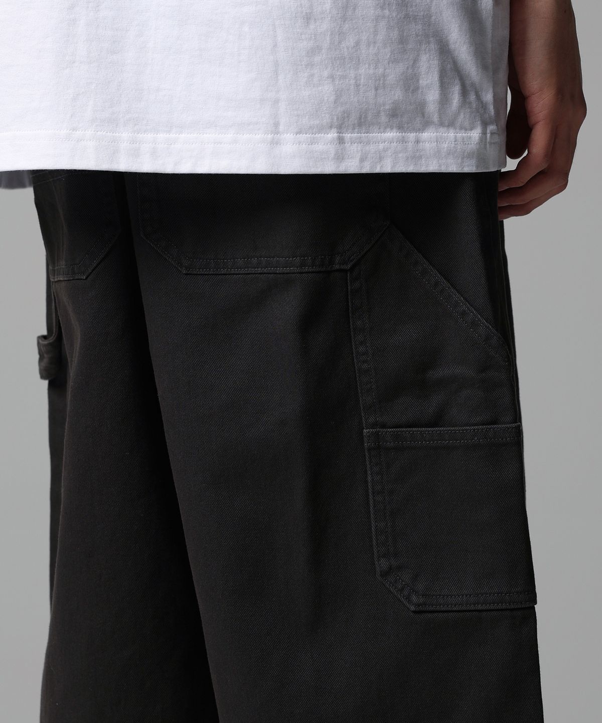 디키즈(DICKIES) 가먼트 다이드 오버랭스 트윌 쇼츠 Black