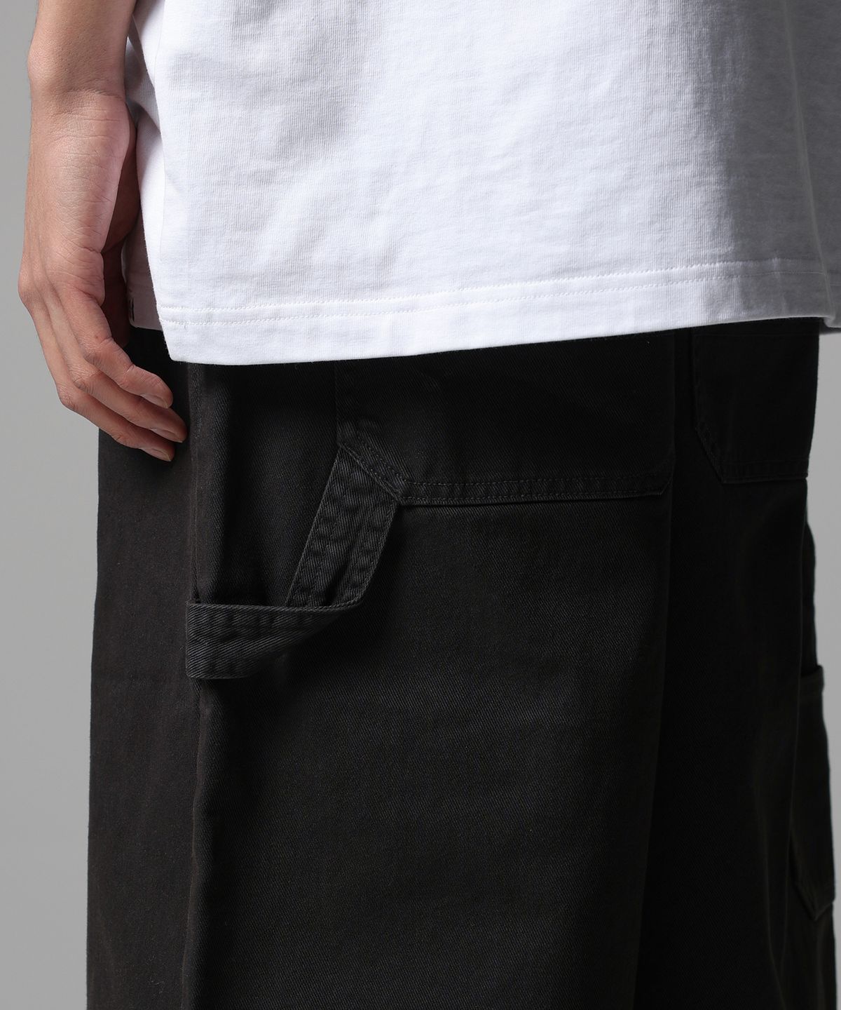 디키즈(DICKIES) 가먼트 다이드 오버랭스 트윌 쇼츠 Black