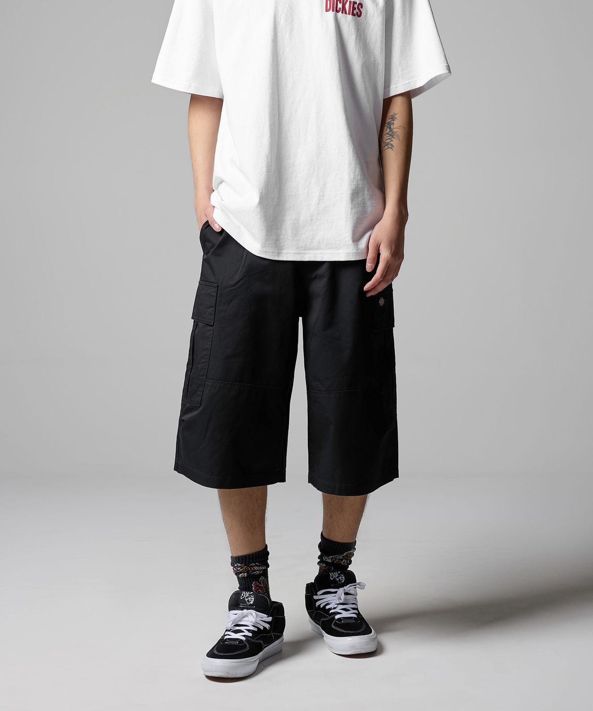 디키즈(DICKIES) 워시드 트윌 카고 쇼츠 Black